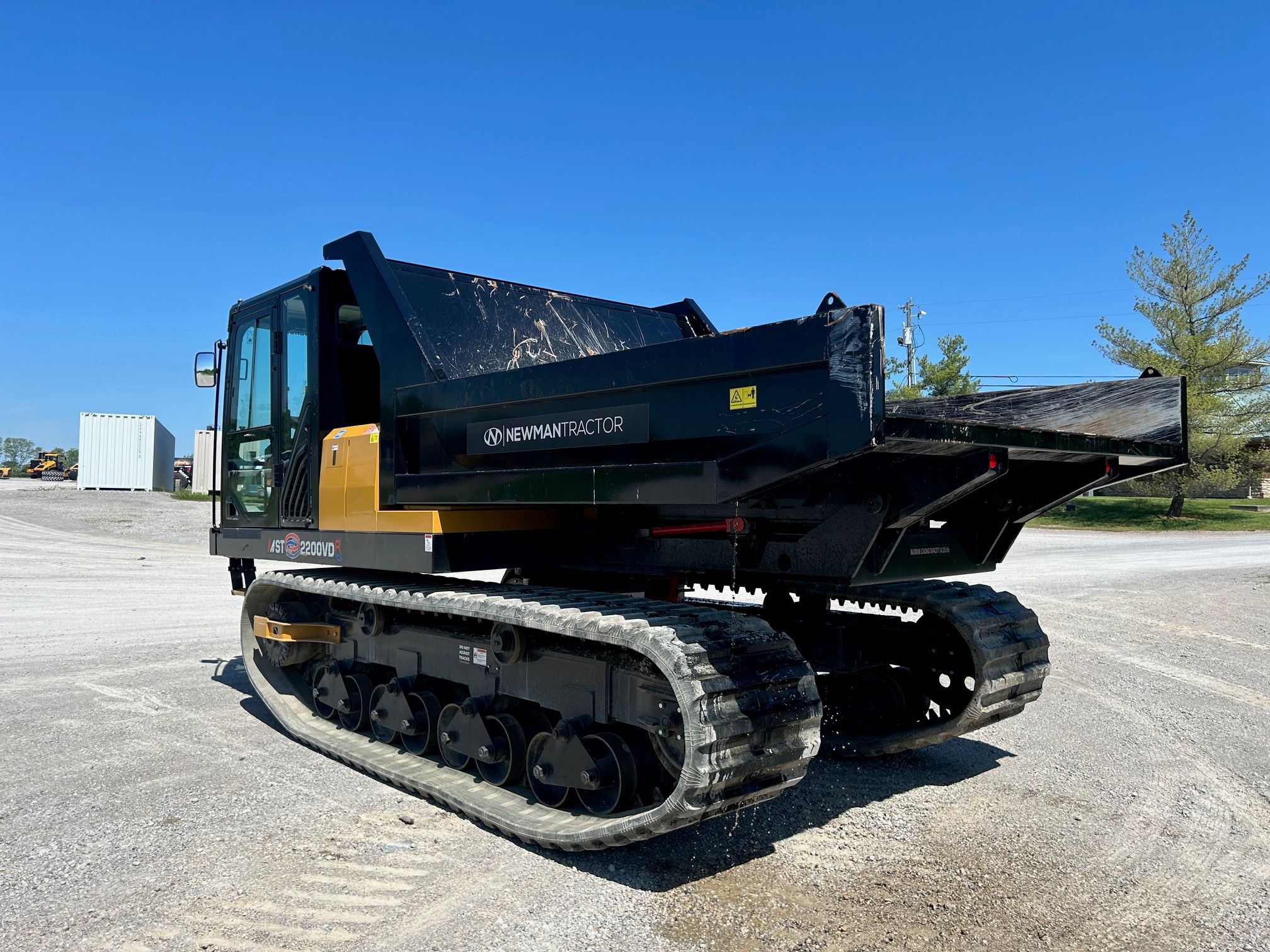 2023 MOROOKA MST 2200VDR Photo 3 Thumbnail