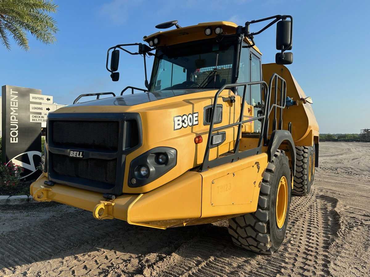 2015 BELL B30E Photo 1