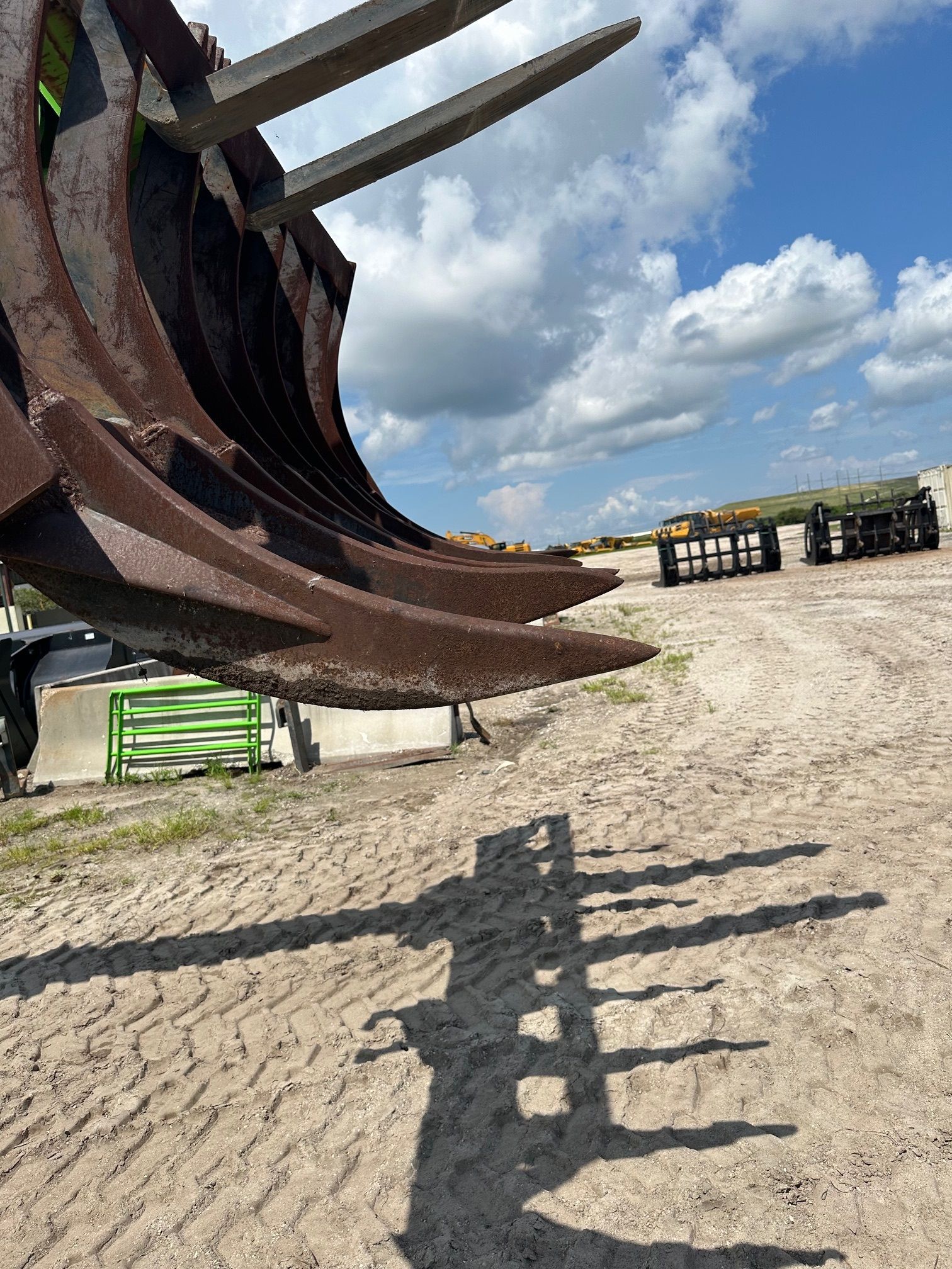 ROOT RAKE FOR CAT 930G/H OR IT28G/H Photo 5 Thumbnail