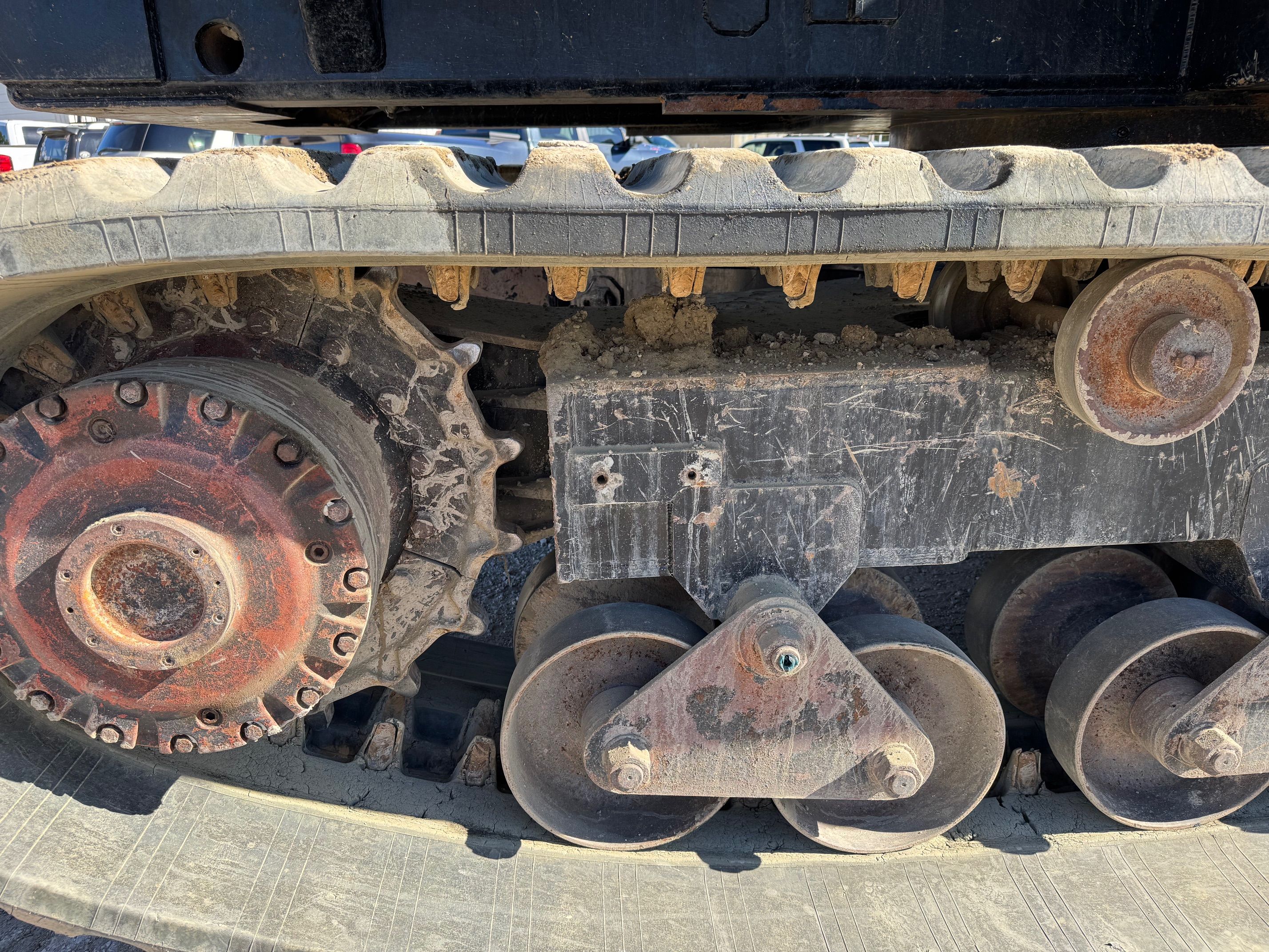 2022 MOROOKA MST 2200VDR Photo 5 Thumbnail