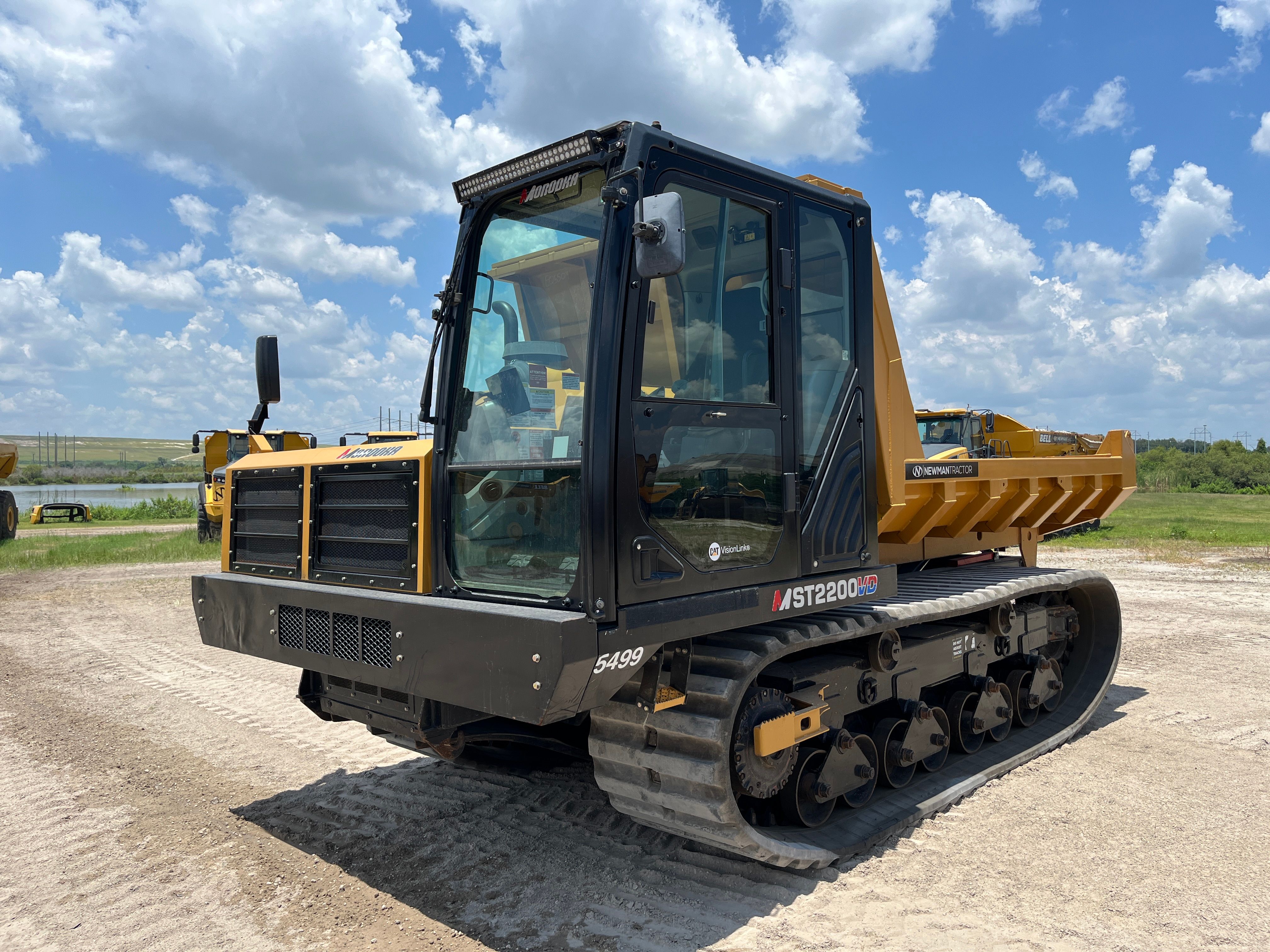 2022 MOROOKA MST 2200VD Photo 1 Thumbnail