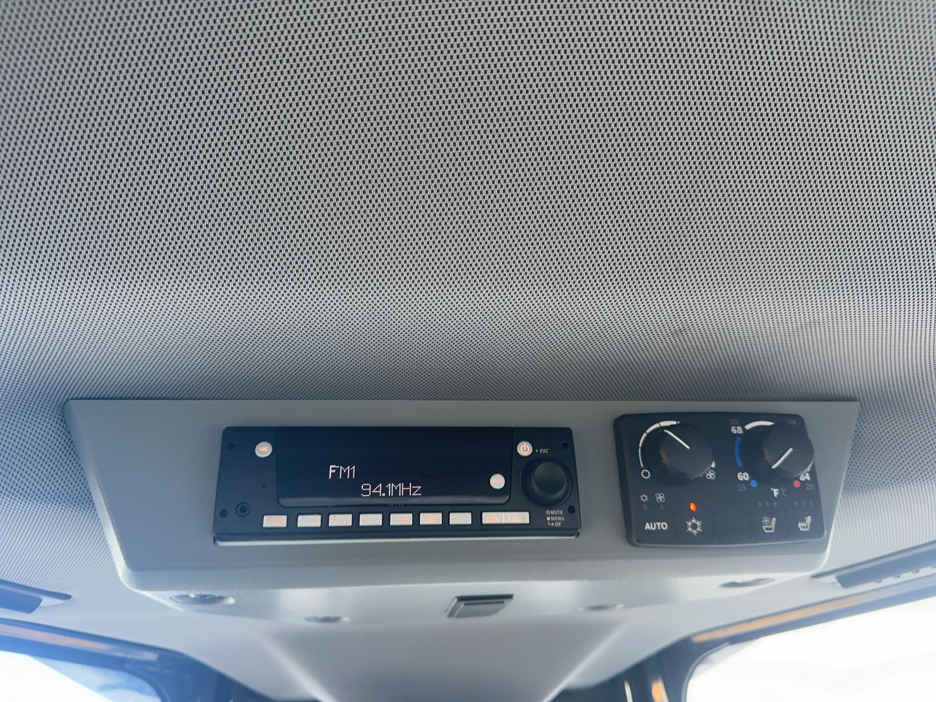 2023 JOHN DEERE 650 P-TIER Photo 22 Thumbnail