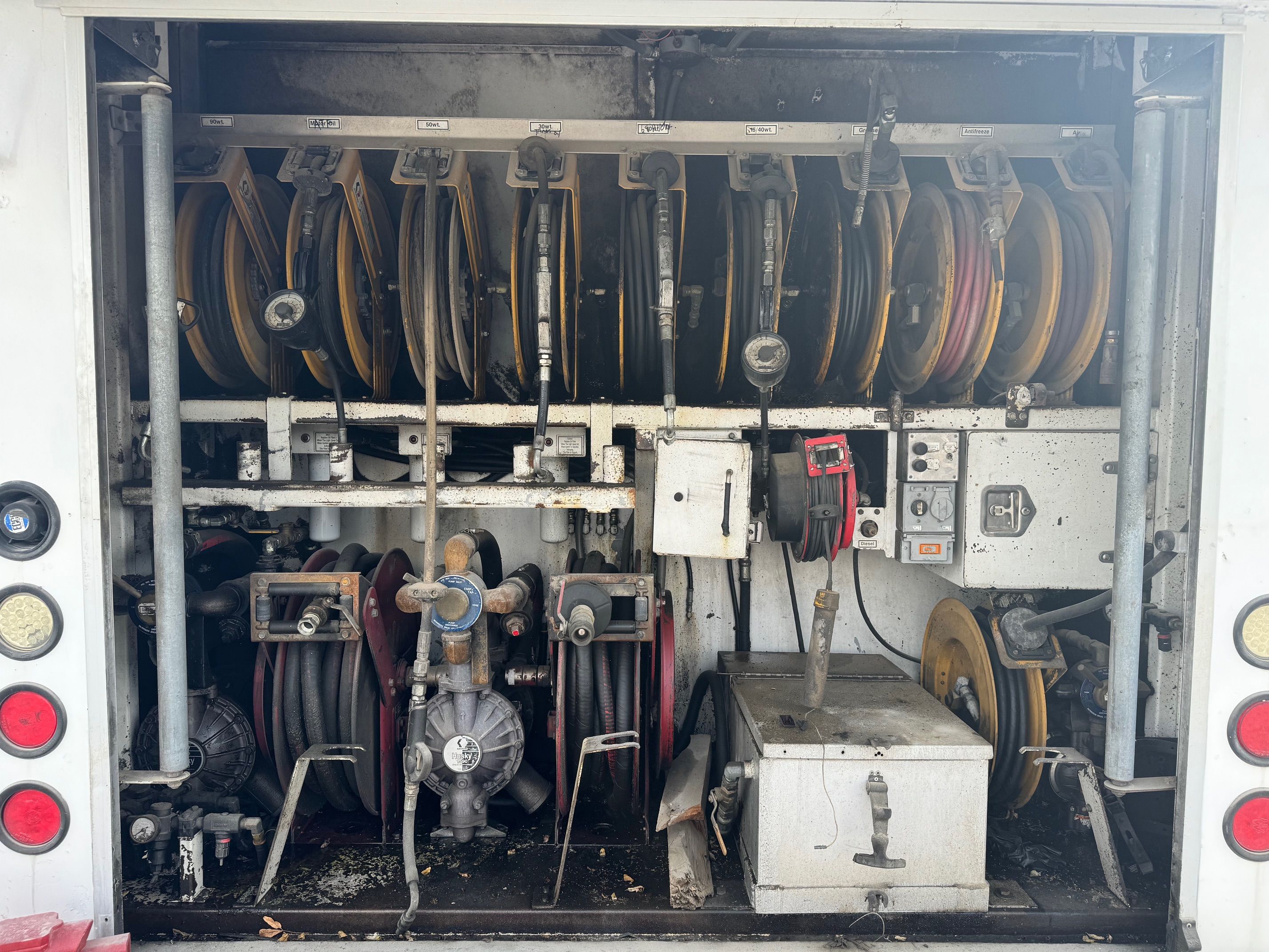 2005 STERLING L7501 Photo 4 Thumbnail