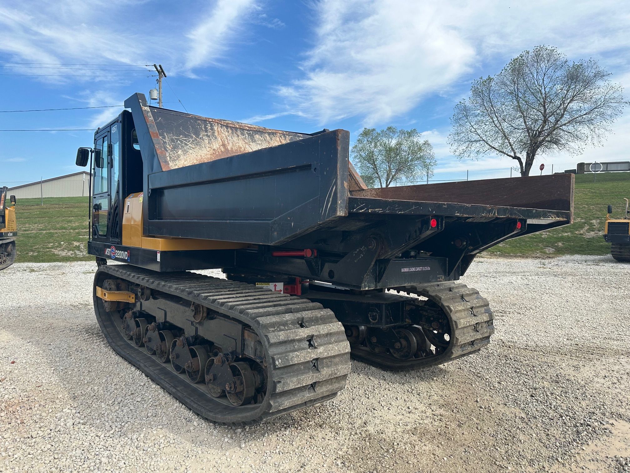 2022 MOROOKA MST 2200VDR Photo 3 Thumbnail