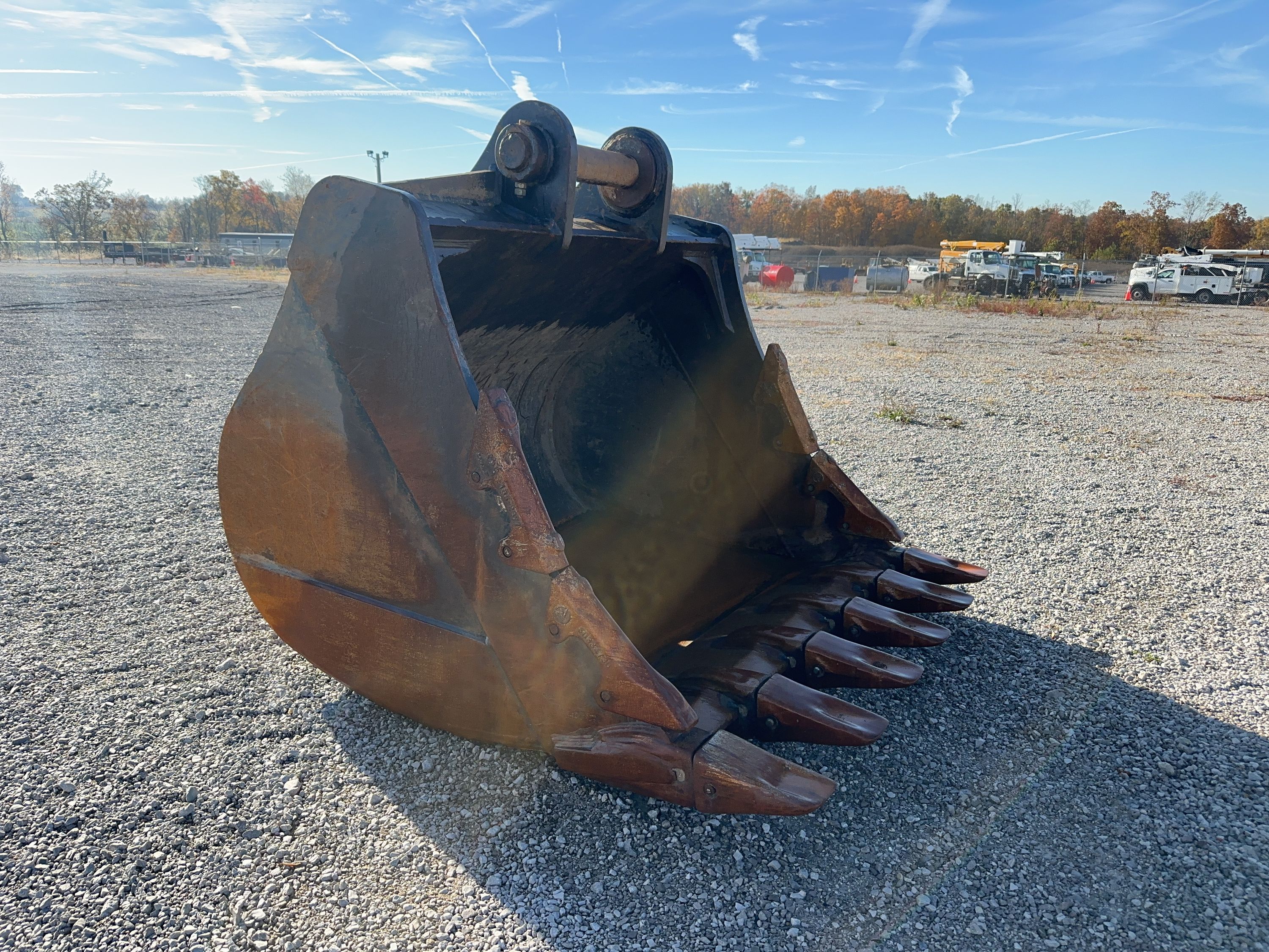 72" BUCKET FOR SY500H Photo 6 Thumbnail