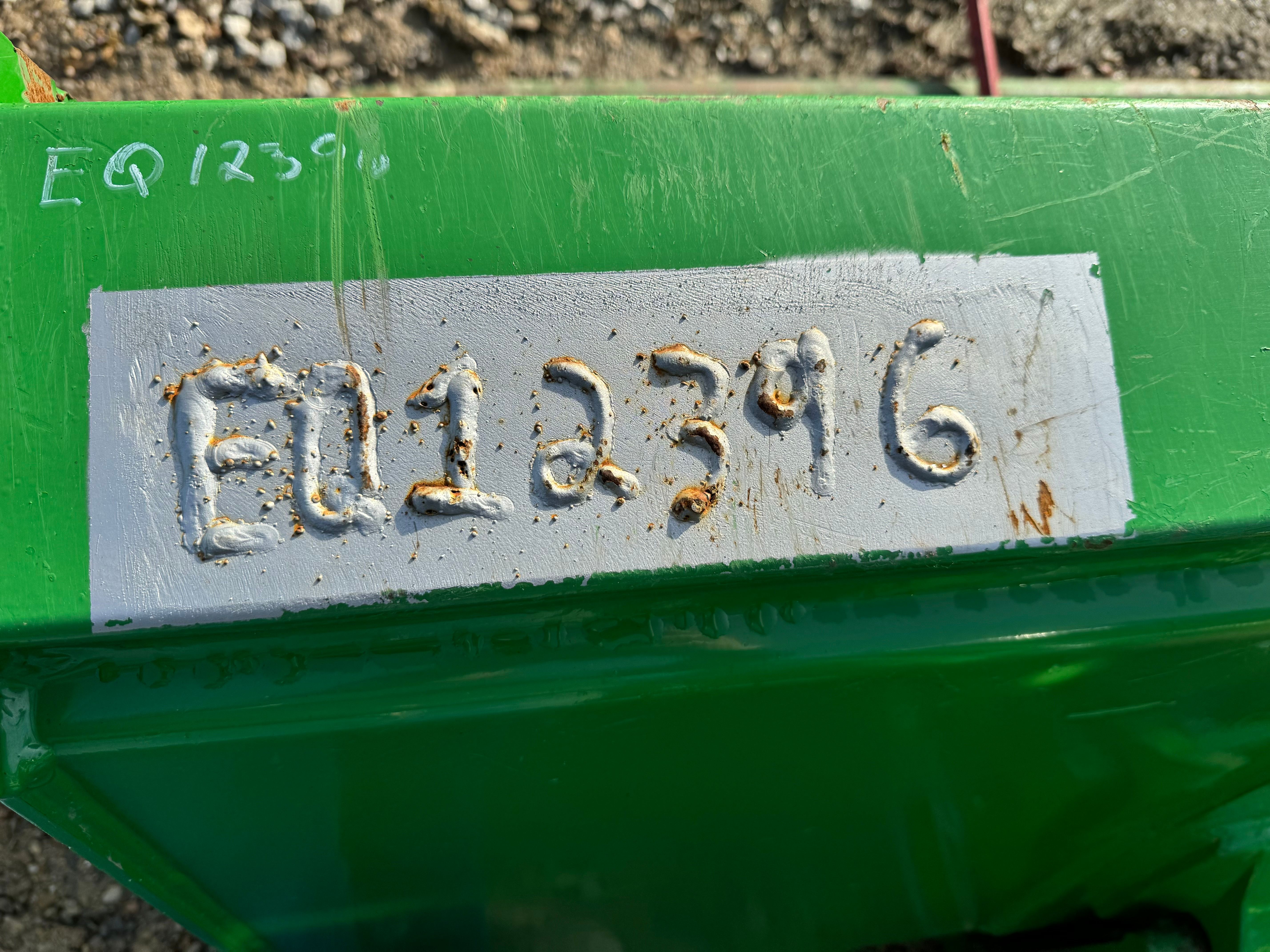 LOADER BUCKET FOR 6155M Photo 4 Thumbnail