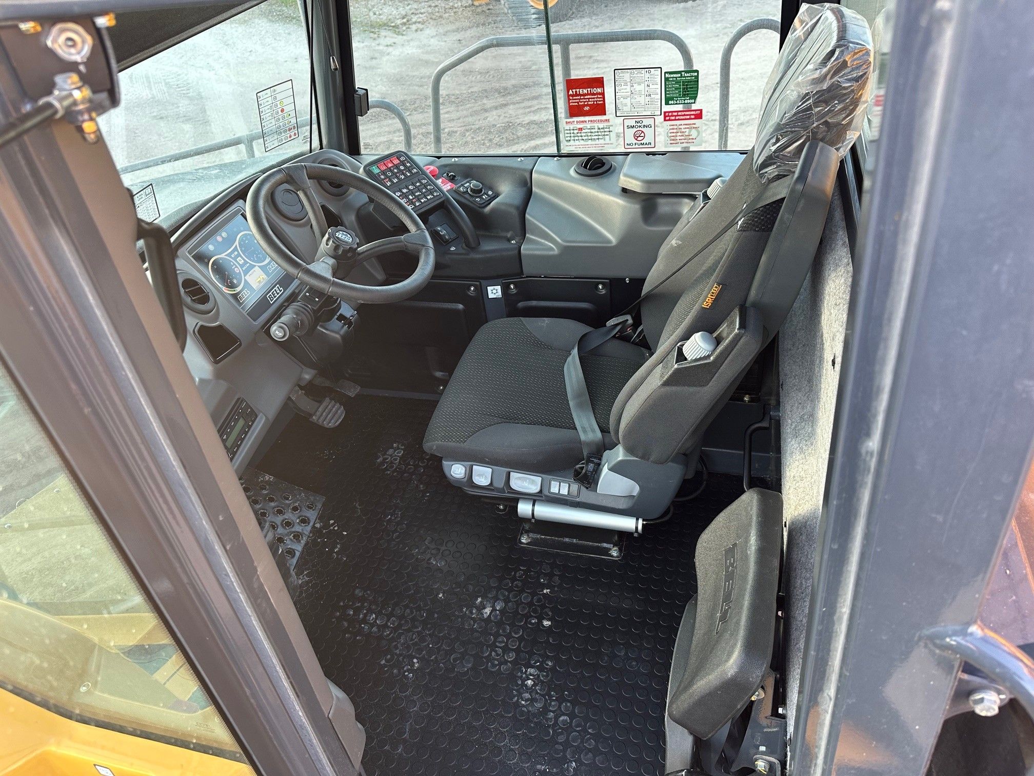 2025 BELL B45E Photo 7 Thumbnail