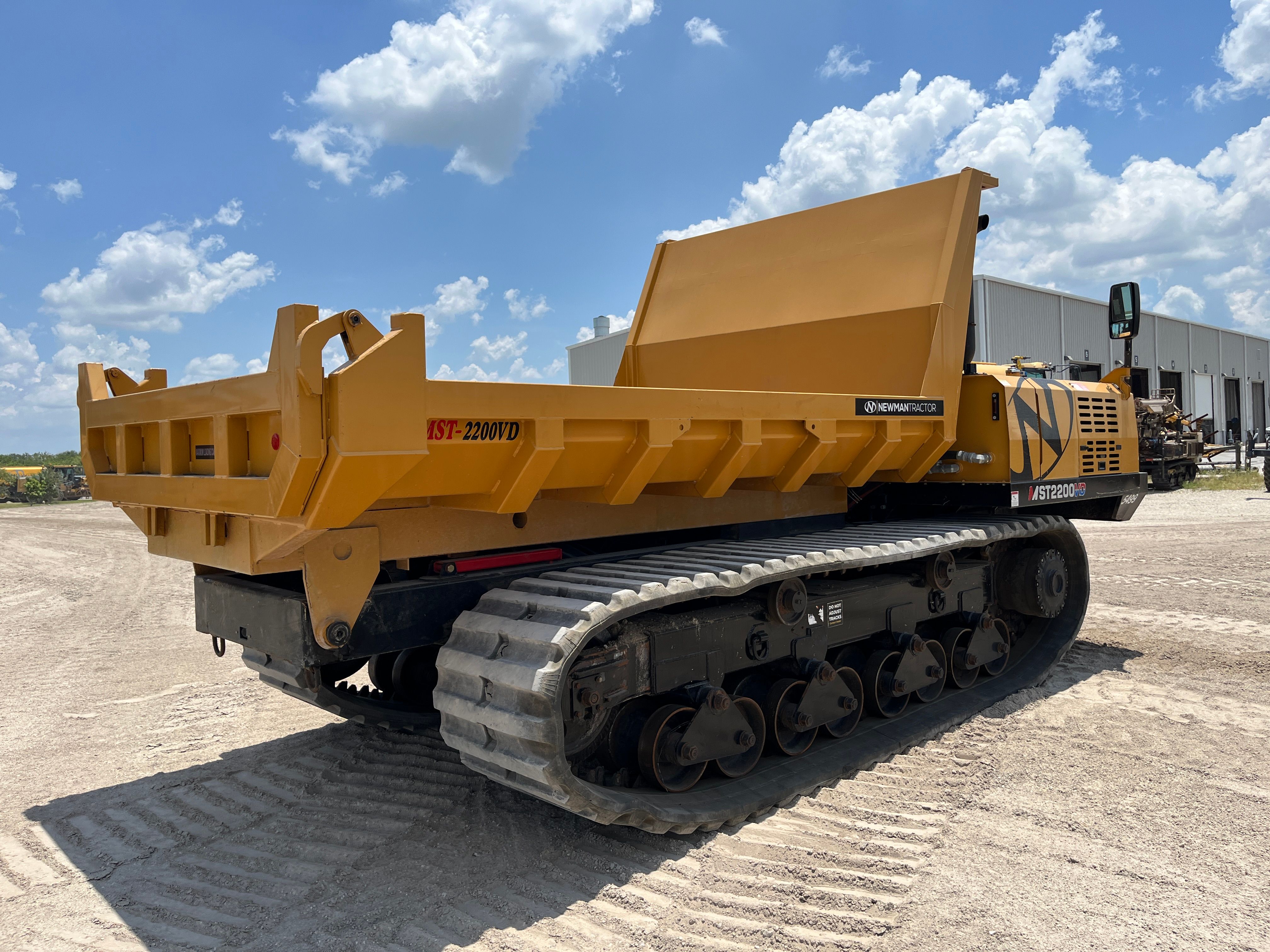 2022 MOROOKA MST 2200VD Photo 4 Thumbnail