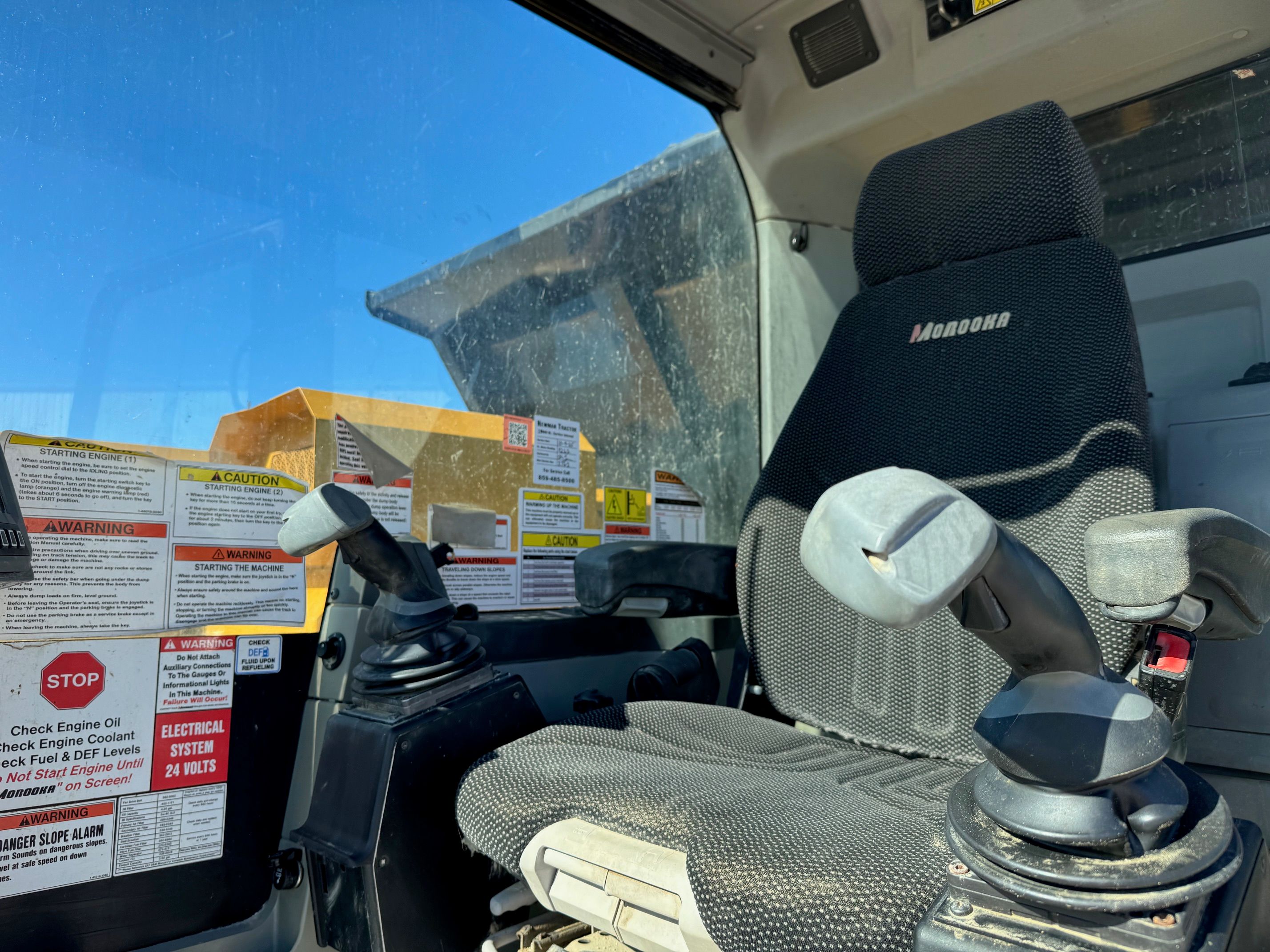2022 MOROOKA MST 2200VDR Photo 9 Thumbnail