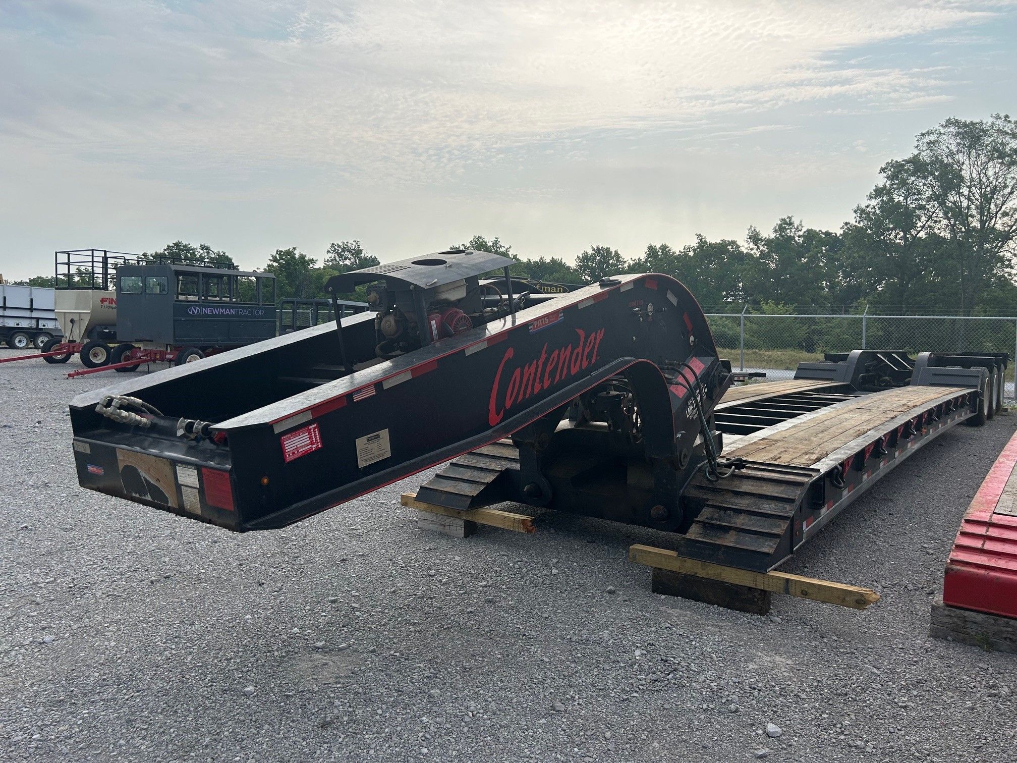 PITTS CONTENDER 55T LOWBOY 53' LONG 26" DECK Photo 1 Thumbnail