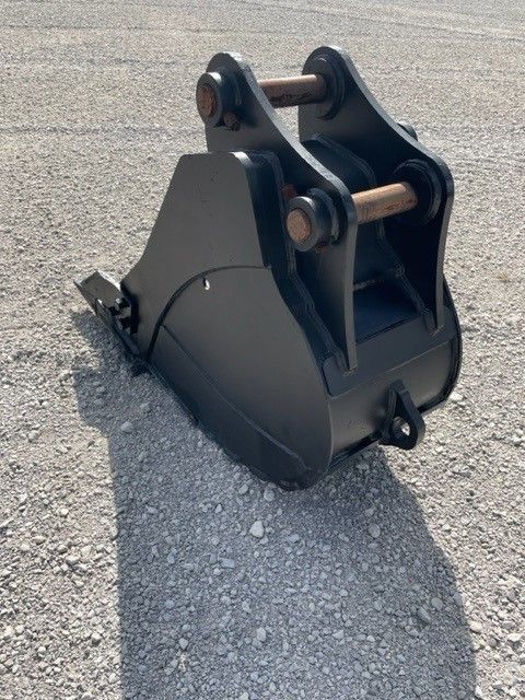 24" BUCKET FOR SY155U Photo 2 Thumbnail