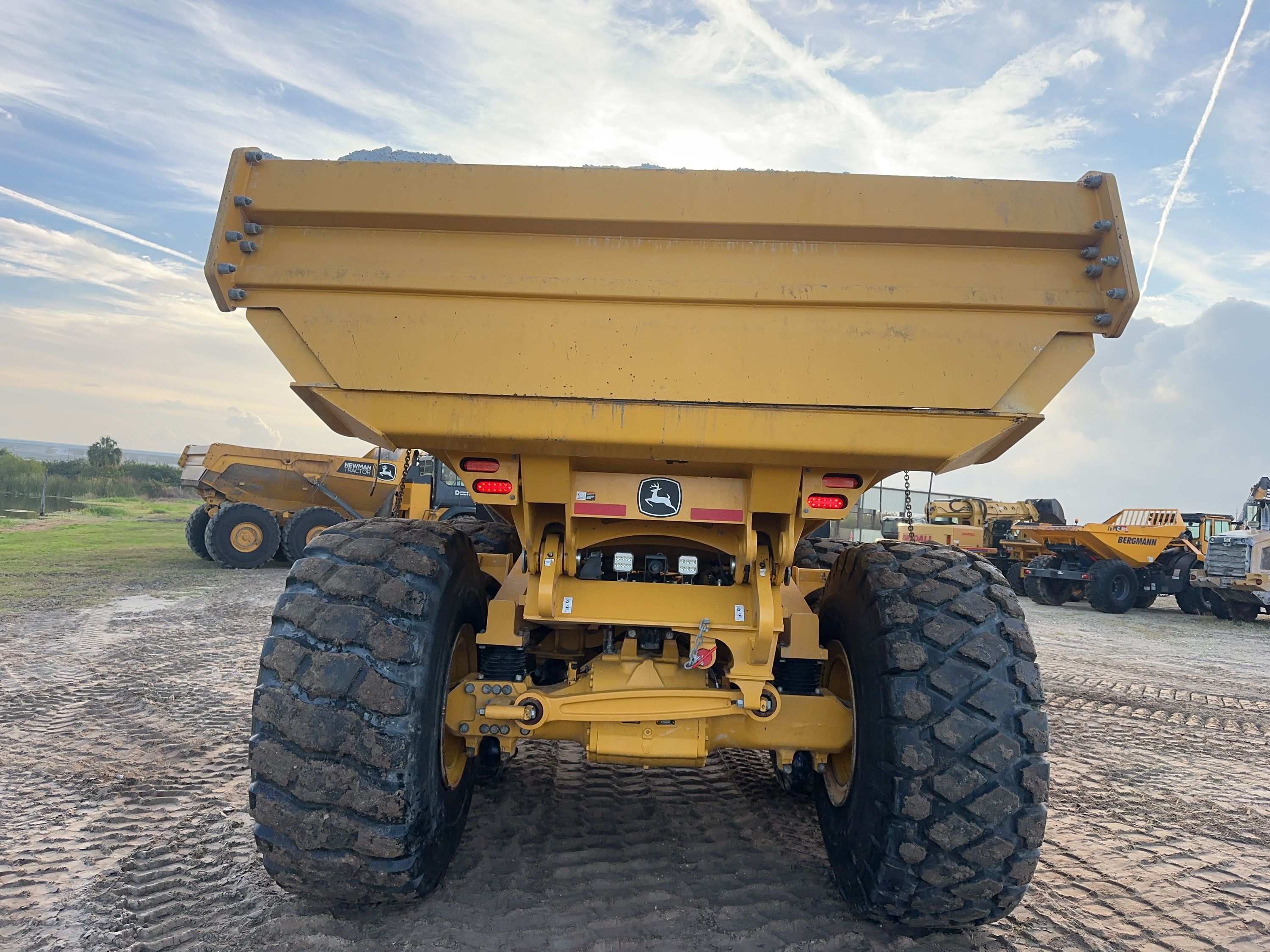 2023 JOHN DEERE 460P Photo 4 Thumbnail