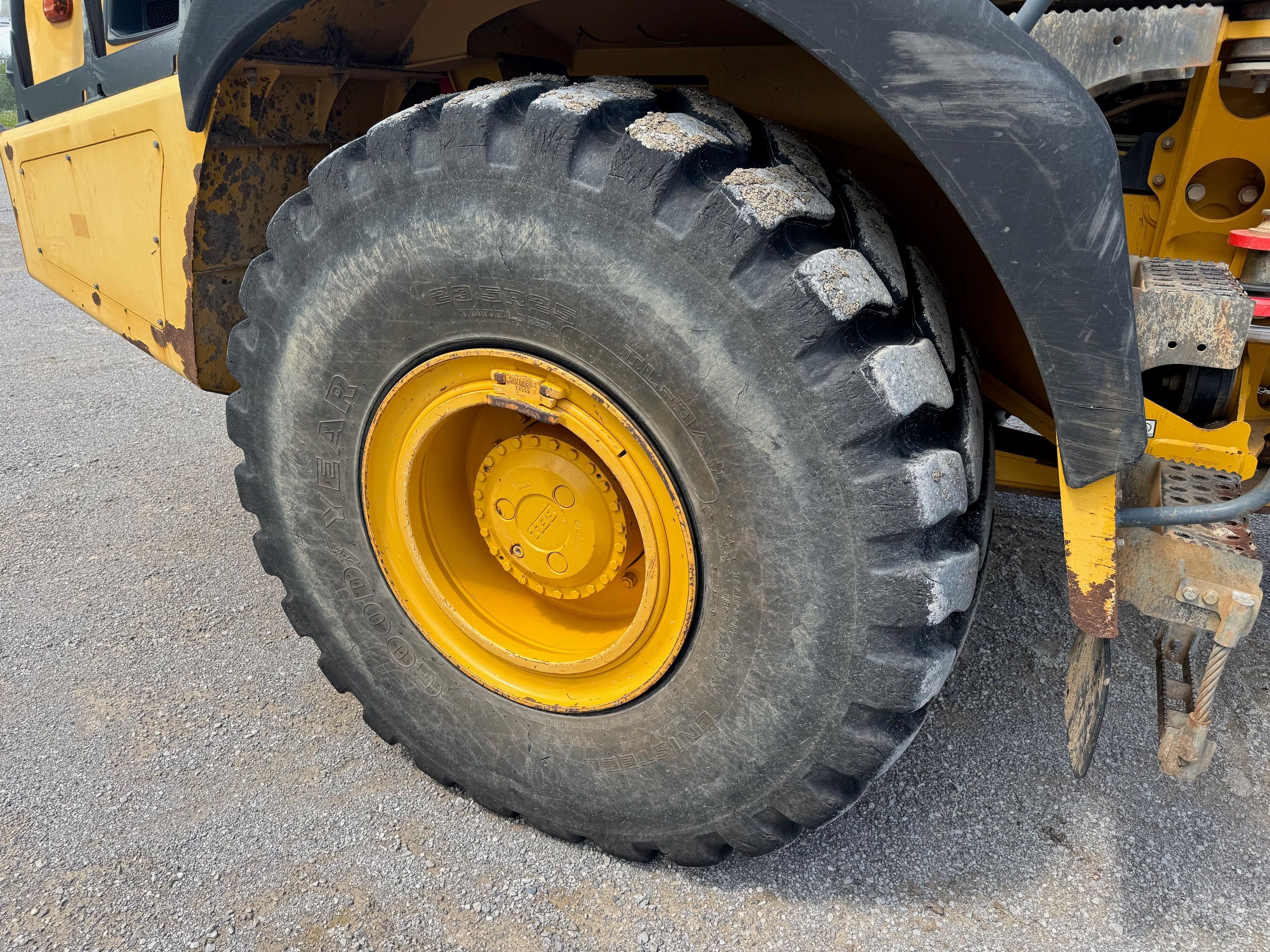 2019 BELL B25E Photo 8 Thumbnail