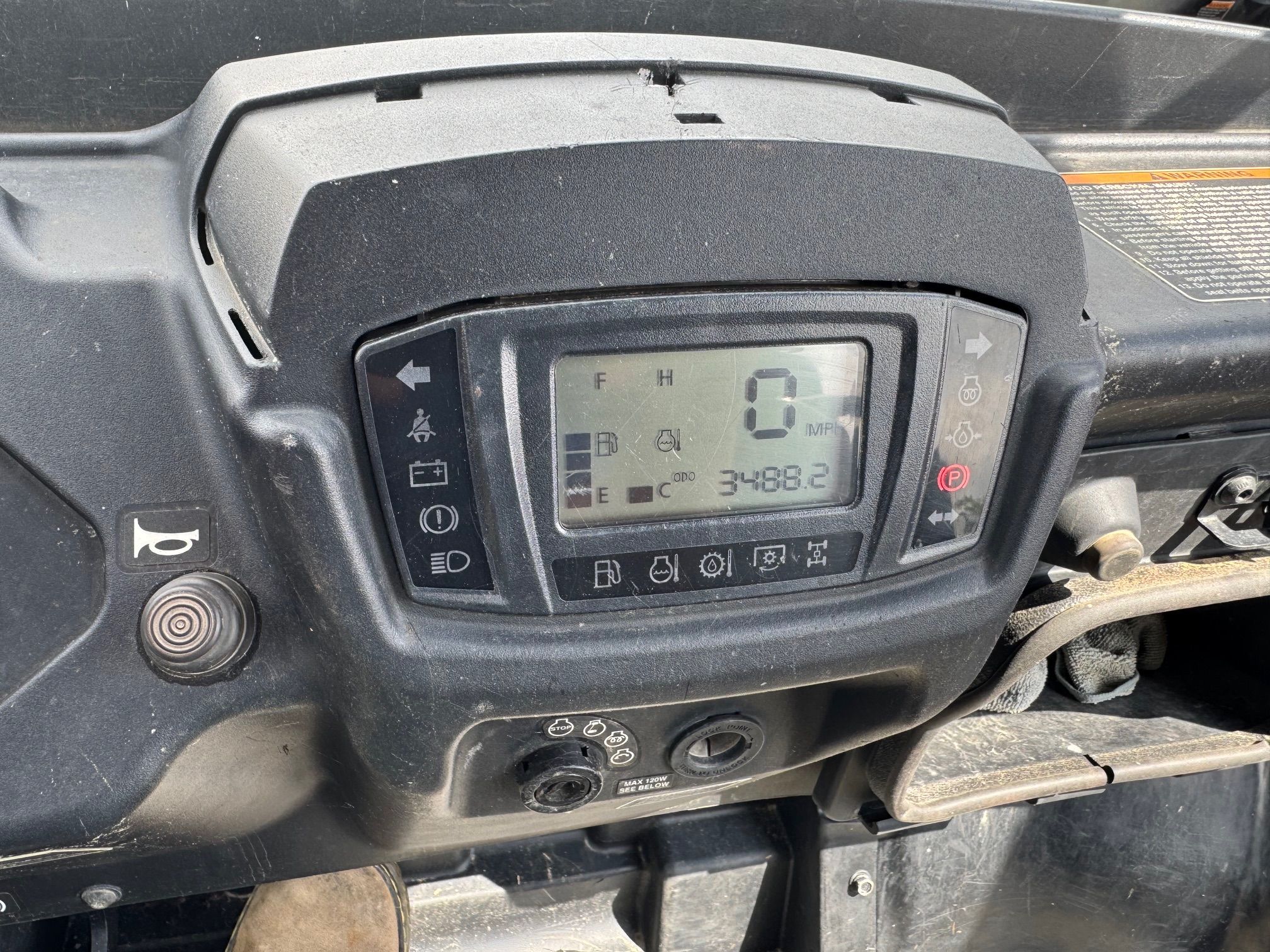 2023 KUBOTA RTV-X1140 Photo 7 Thumbnail