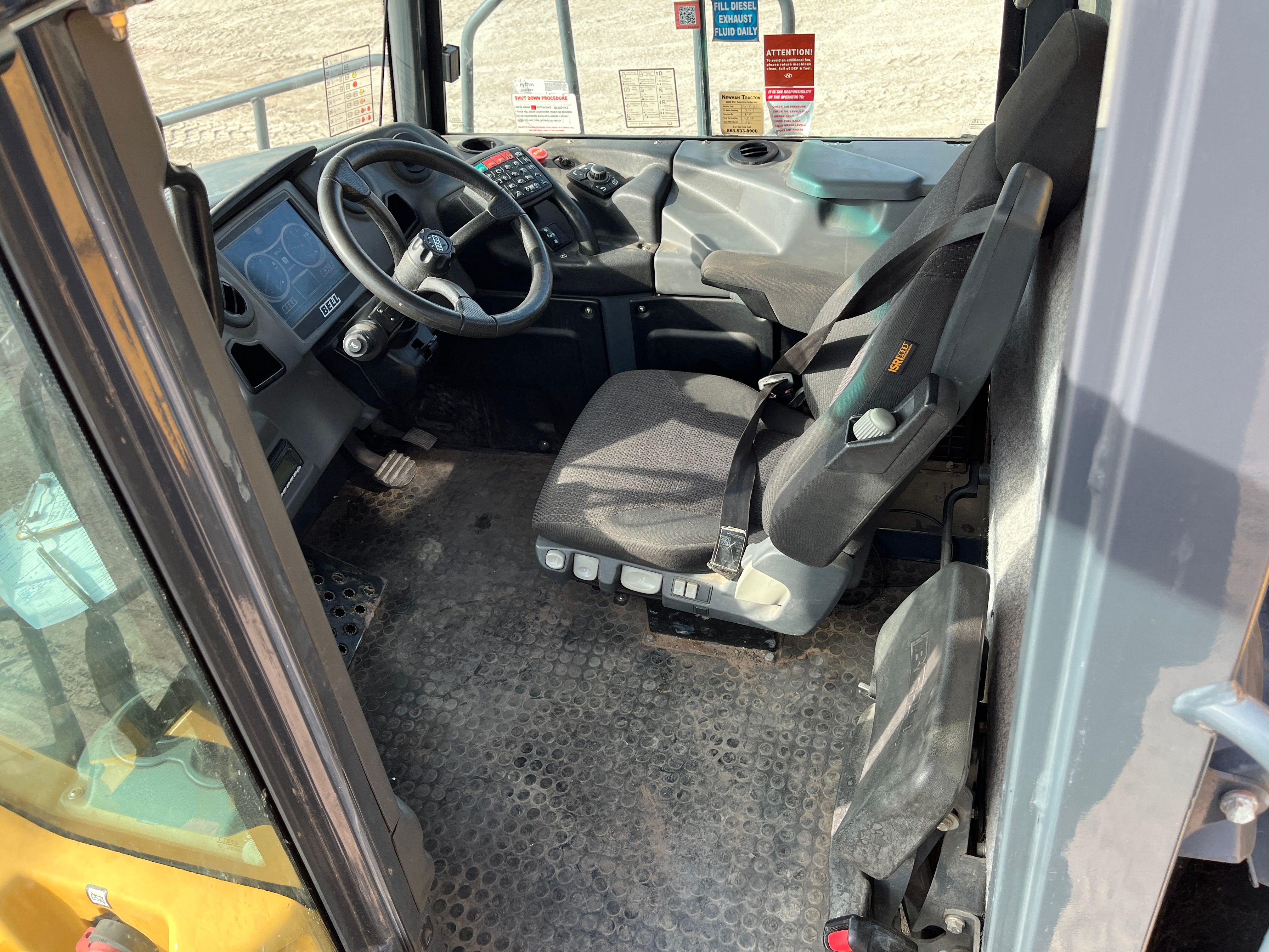 2020 BELL B30E Photo 7 Thumbnail