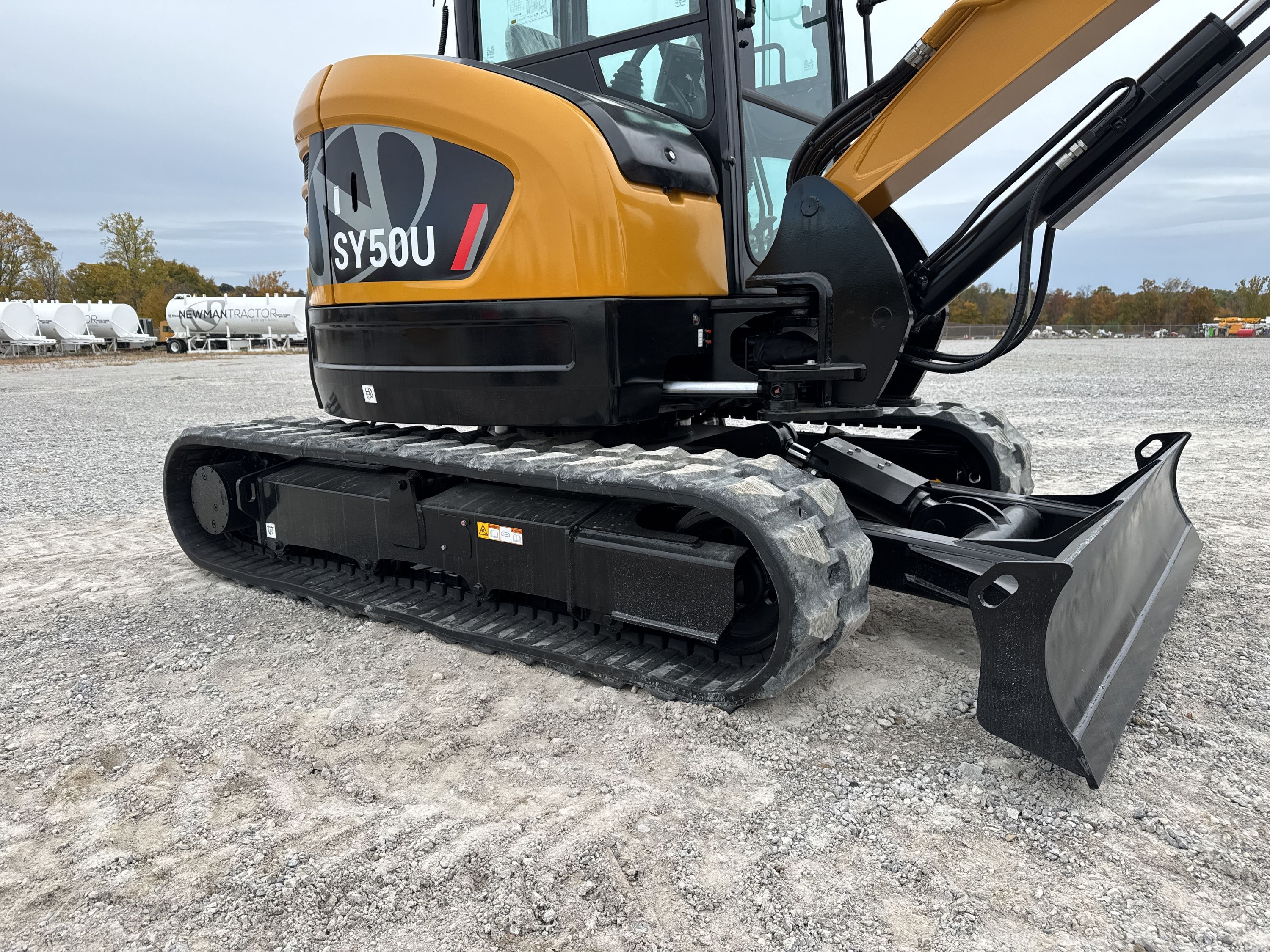 2025 SANY SY50U Photo 16 Thumbnail