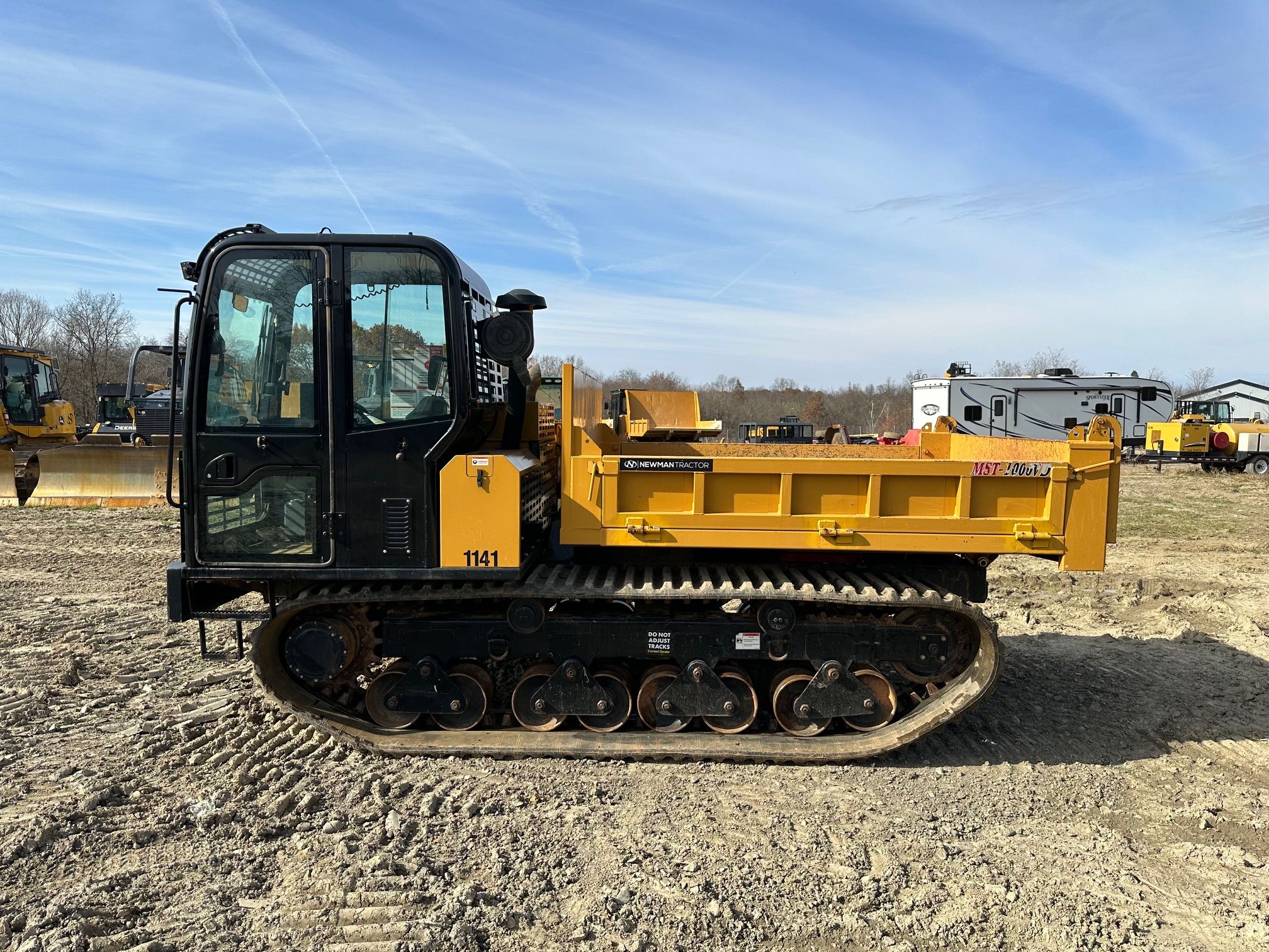 2020 MOROOKA MST 1000VD Photo 2 Thumbnail