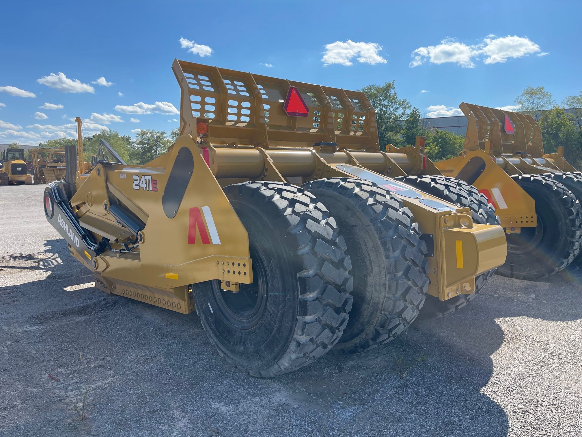 2023 ASHLAND 2411E PULL SCRAPER Photo 2 Thumbnail