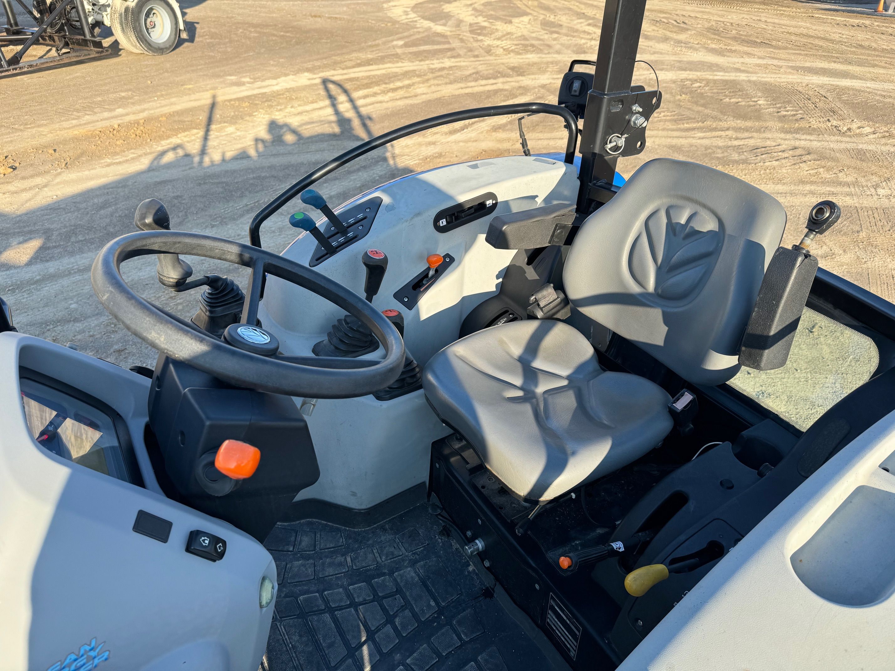  NEW HOLLAND WORKMASTER 75 Photo 6 Thumbnail