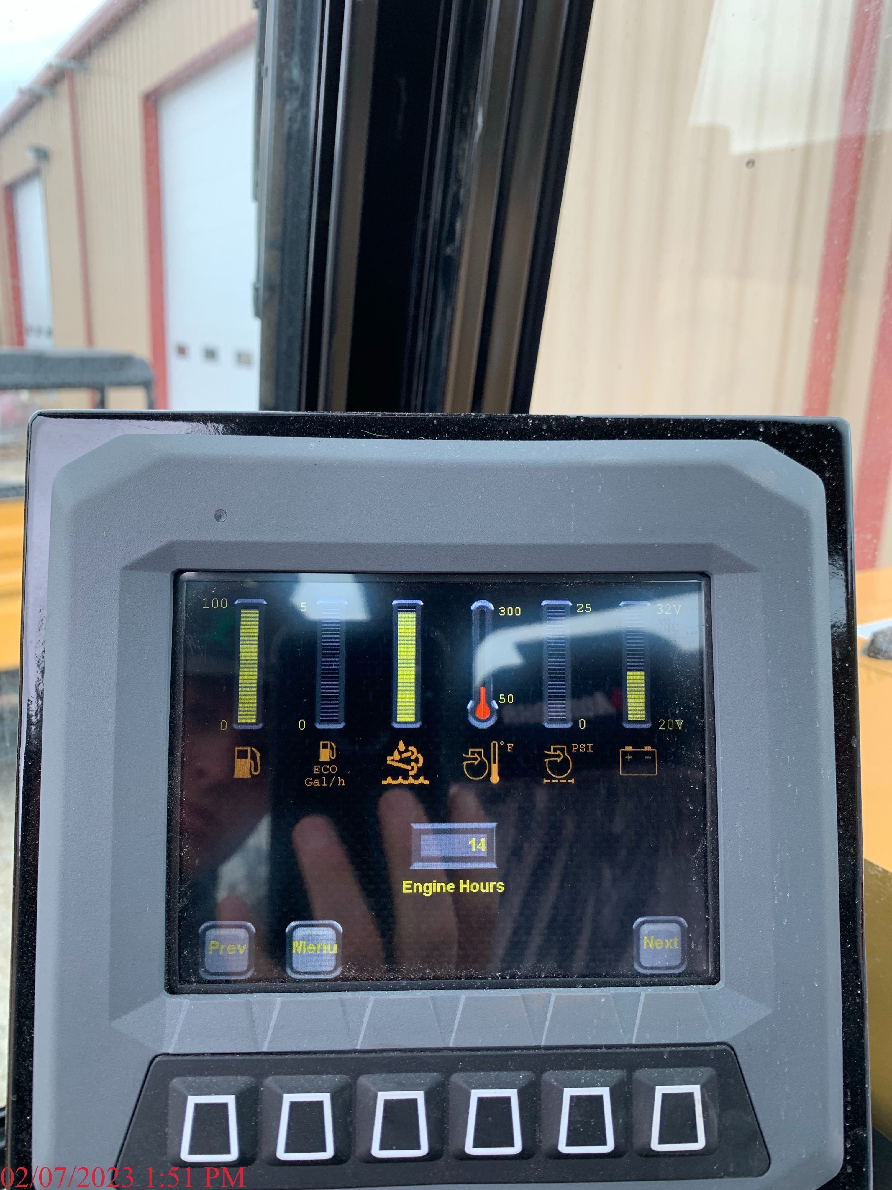 2022 MOROOKA MST 1500VD Photo 3 Thumbnail