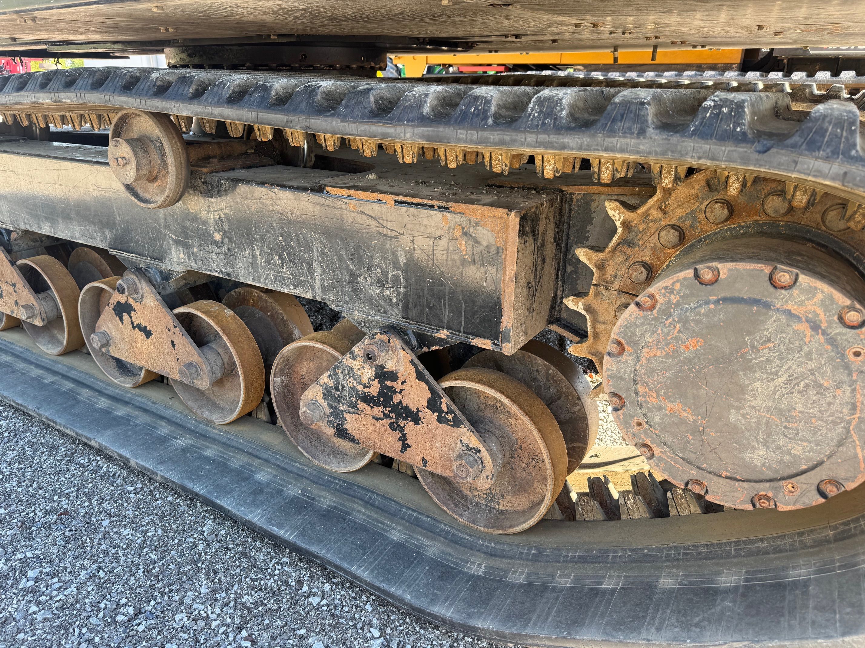 2022 MOROOKA MST 1500VDR Photo 5 Thumbnail