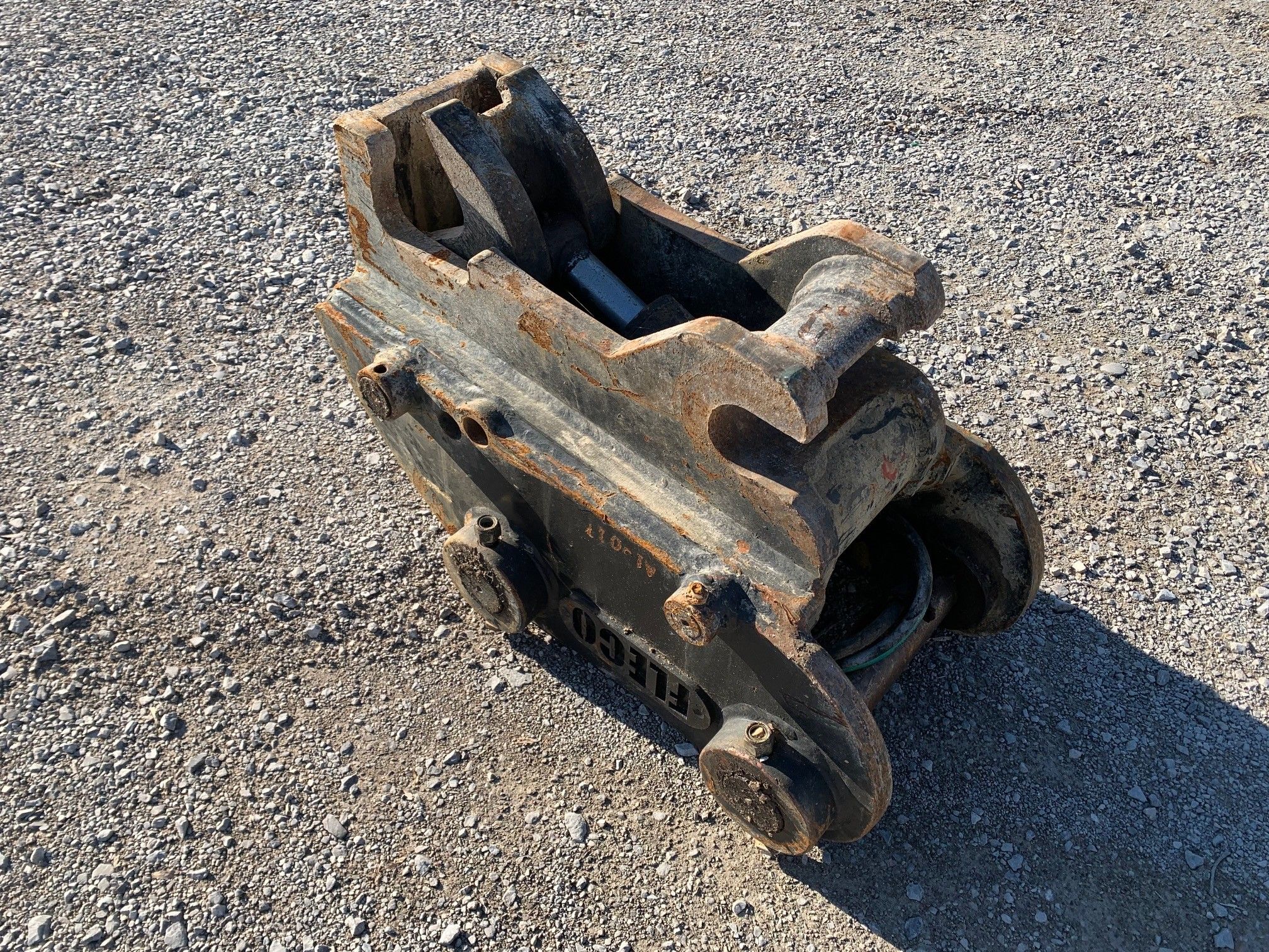 QUICK COUPLER FOR SANY SY135C-HYDRAULIC Photo 1 Thumbnail