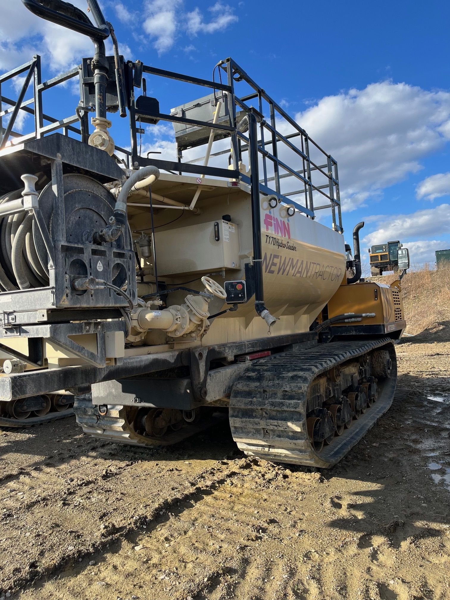 2018 MOROOKA MST 2200VD Photo 3 Thumbnail