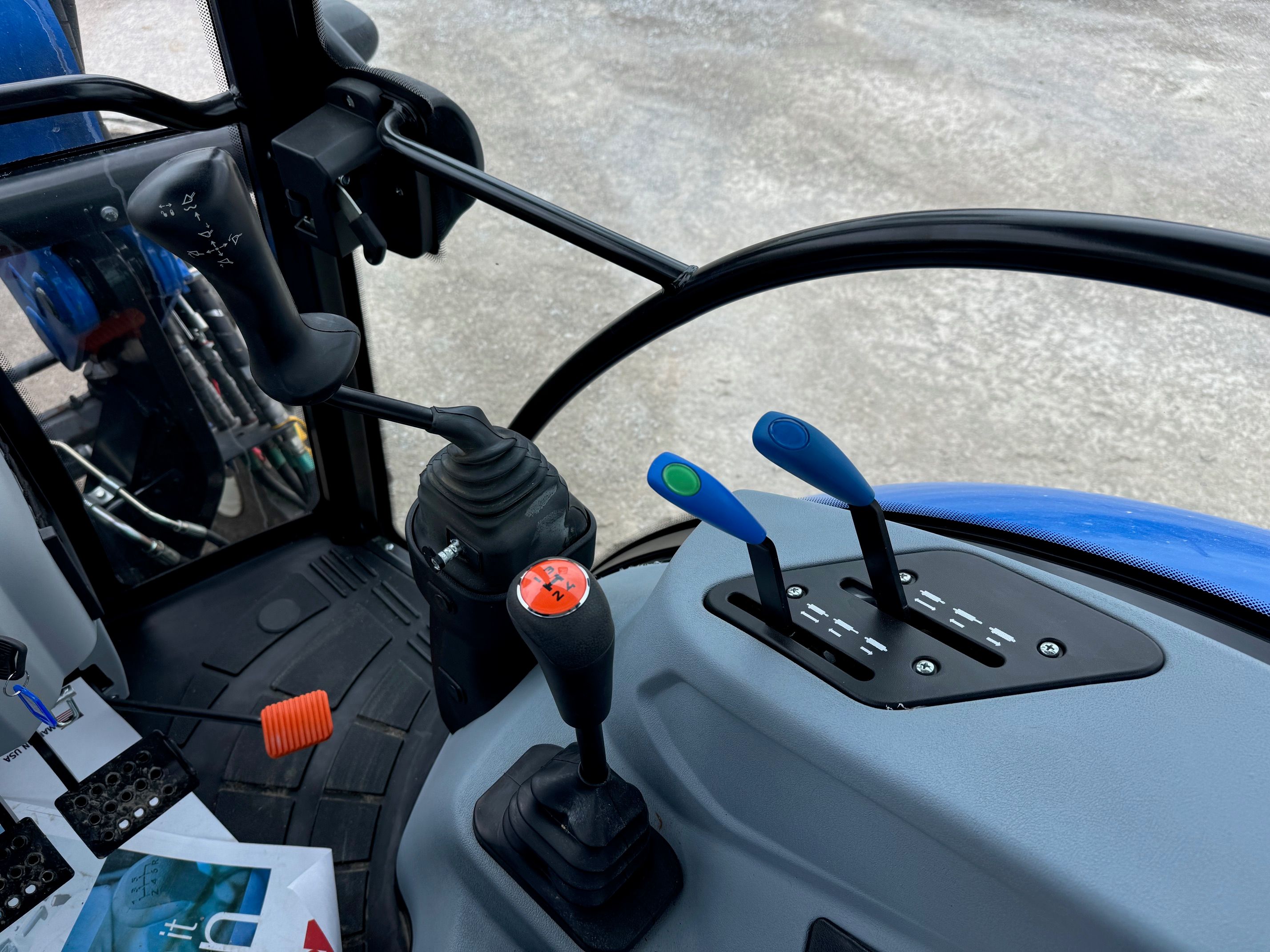 2023 NEW HOLLAND WORKMASTER 55 Photo 8 Thumbnail