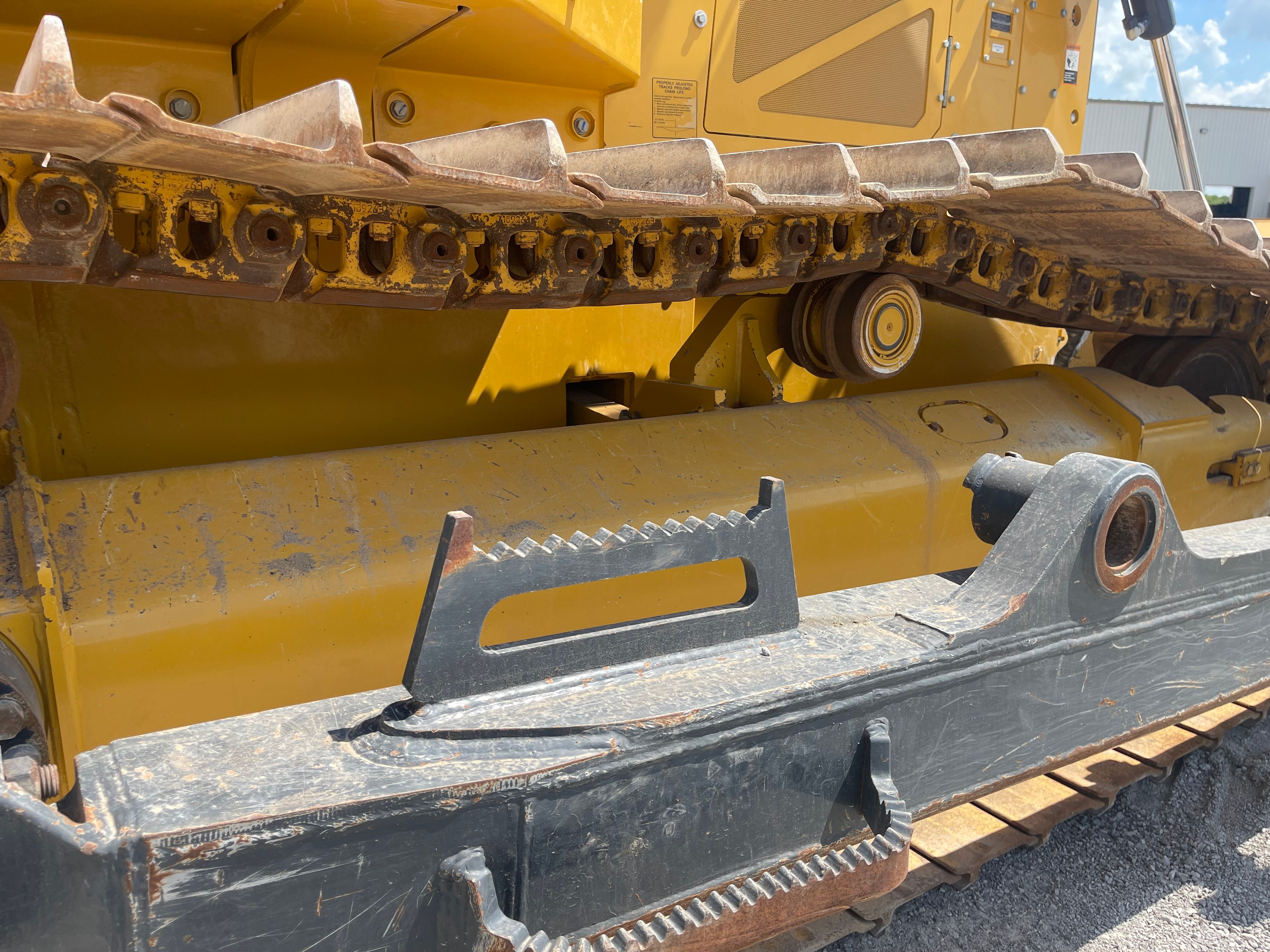 2019 JOHN DEERE 850L Photo 8 Thumbnail