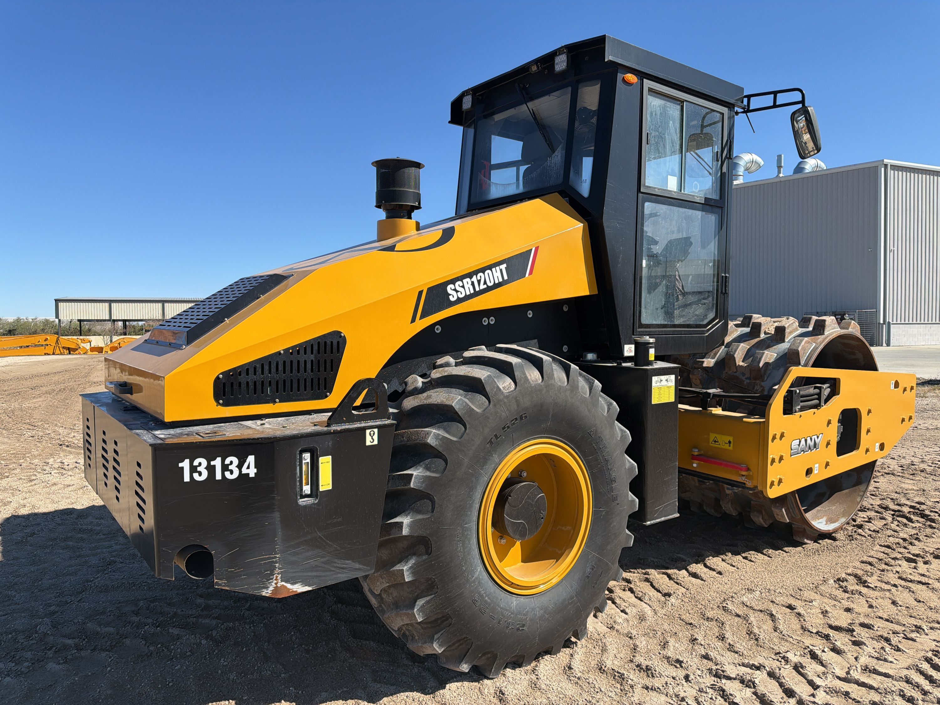 Equipment Photo - EQ13135 Thumbnail