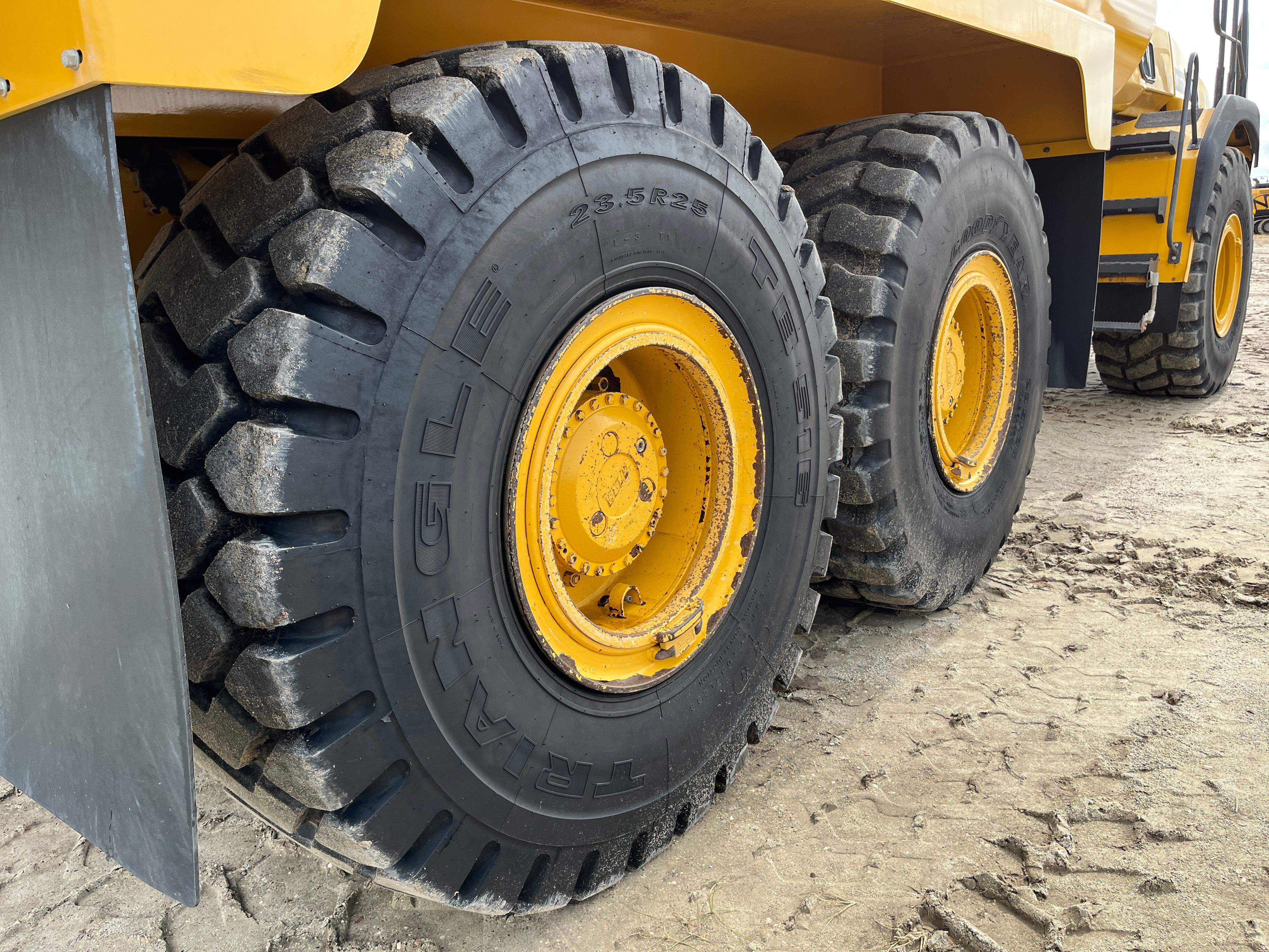 2020 BELL B30E Photo 14 Thumbnail