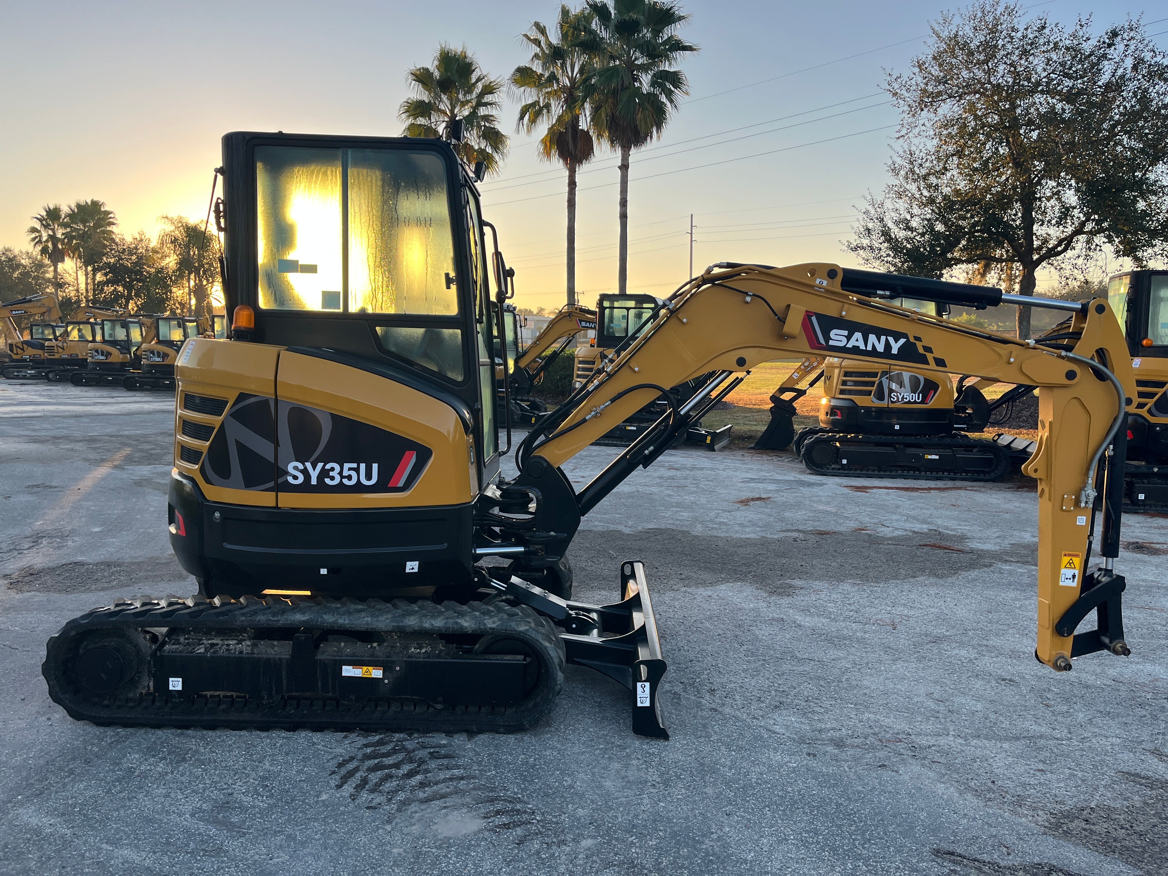 2025 SANY SY35U-CAB Photo 5 Thumbnail