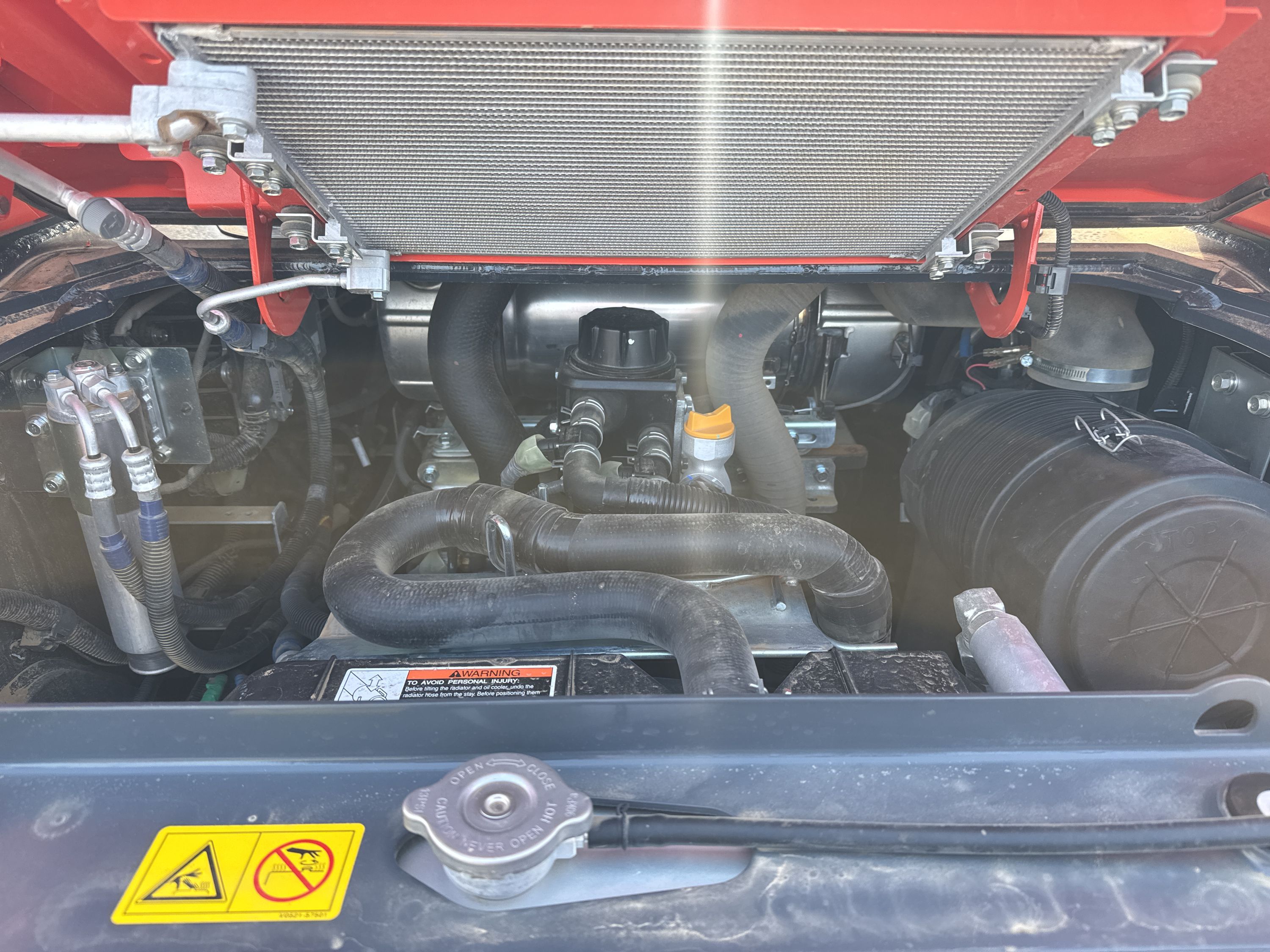 2024 KUBOTA SVL97-2HFC Photo 14 Thumbnail