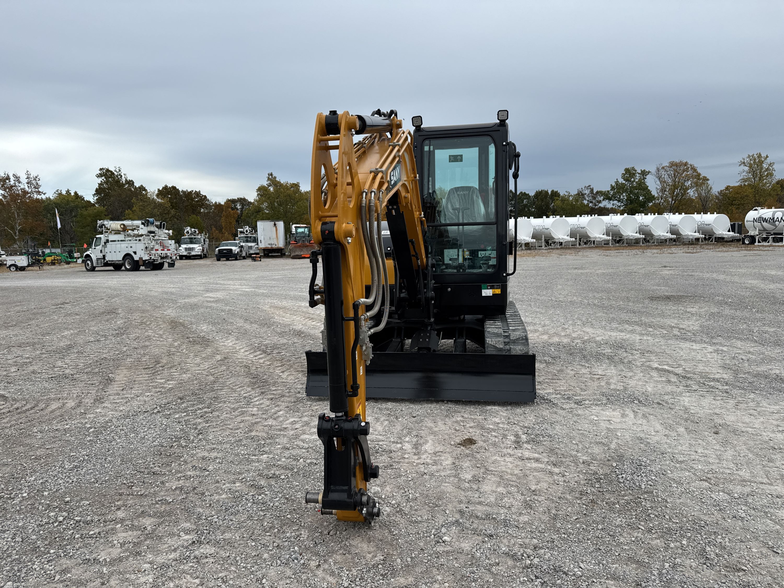 2025 SANY SY50U Photo 8 Thumbnail