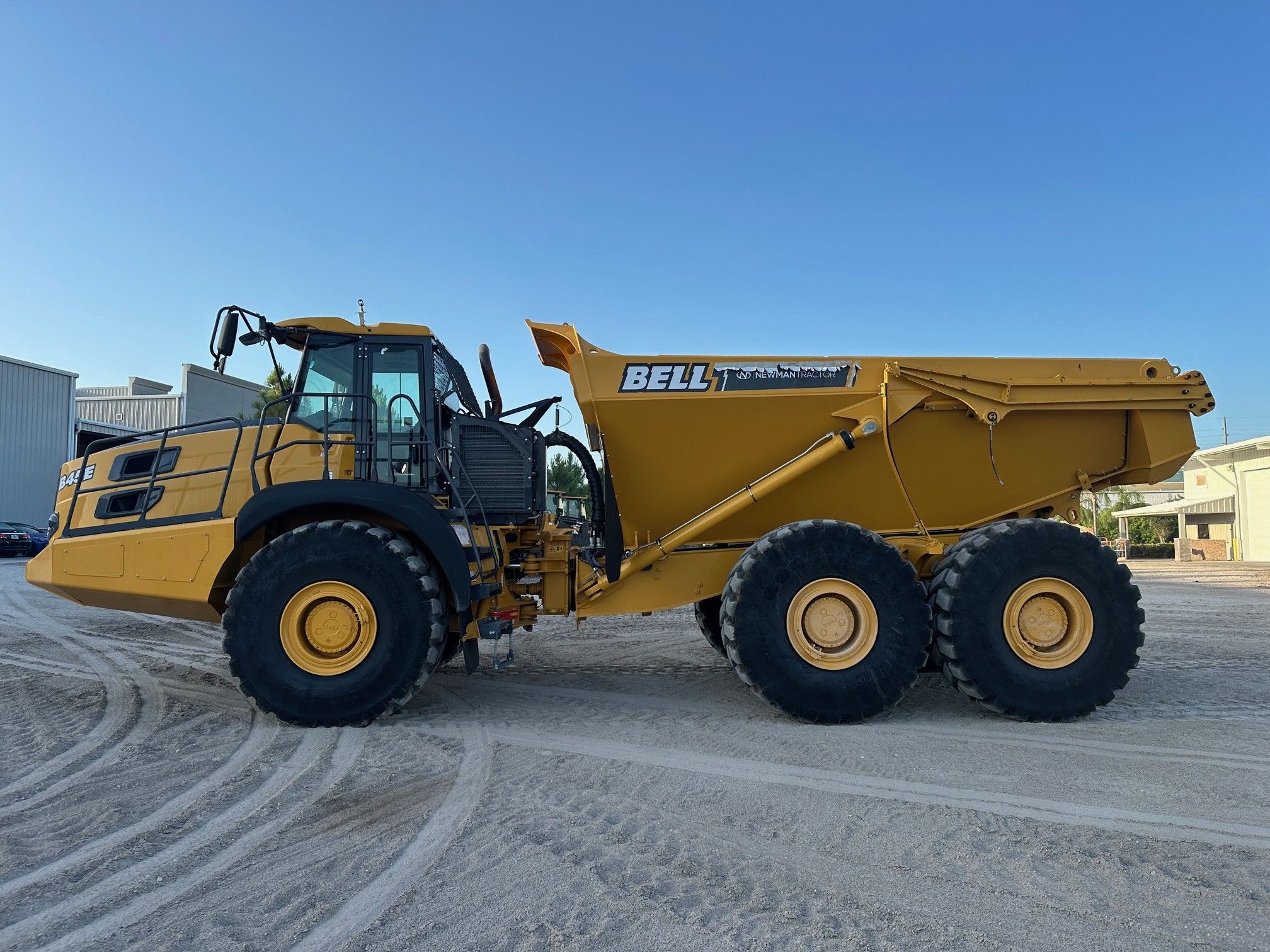 2025 BELL B45E Photo 2 Thumbnail