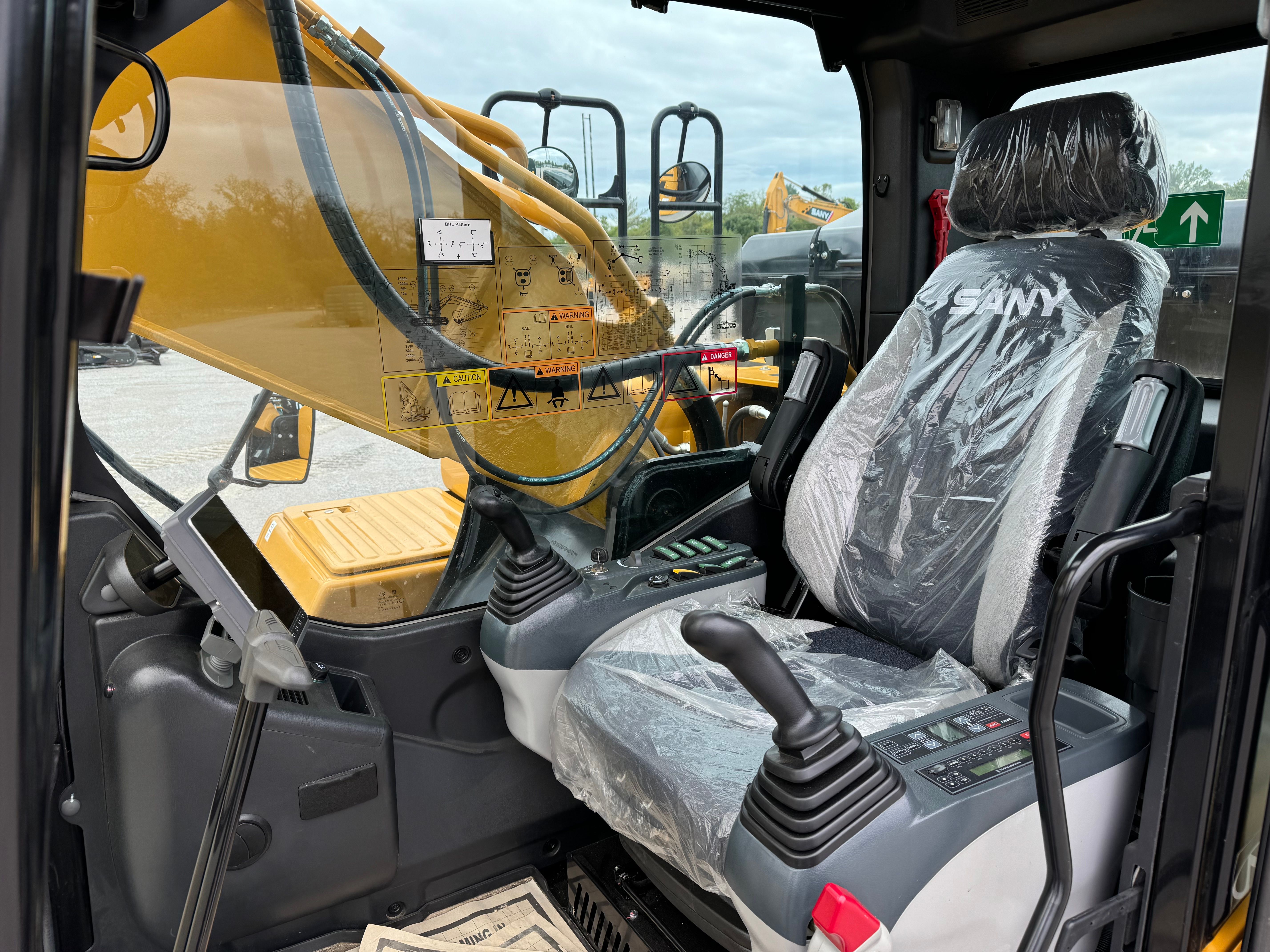 2023 SANY SY215C Photo 9 Thumbnail