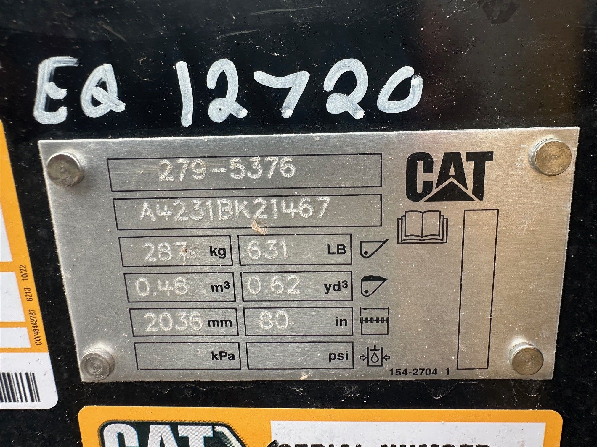 CAT 299D3 80" Skid Steer Bucket Photo 5 Thumbnail