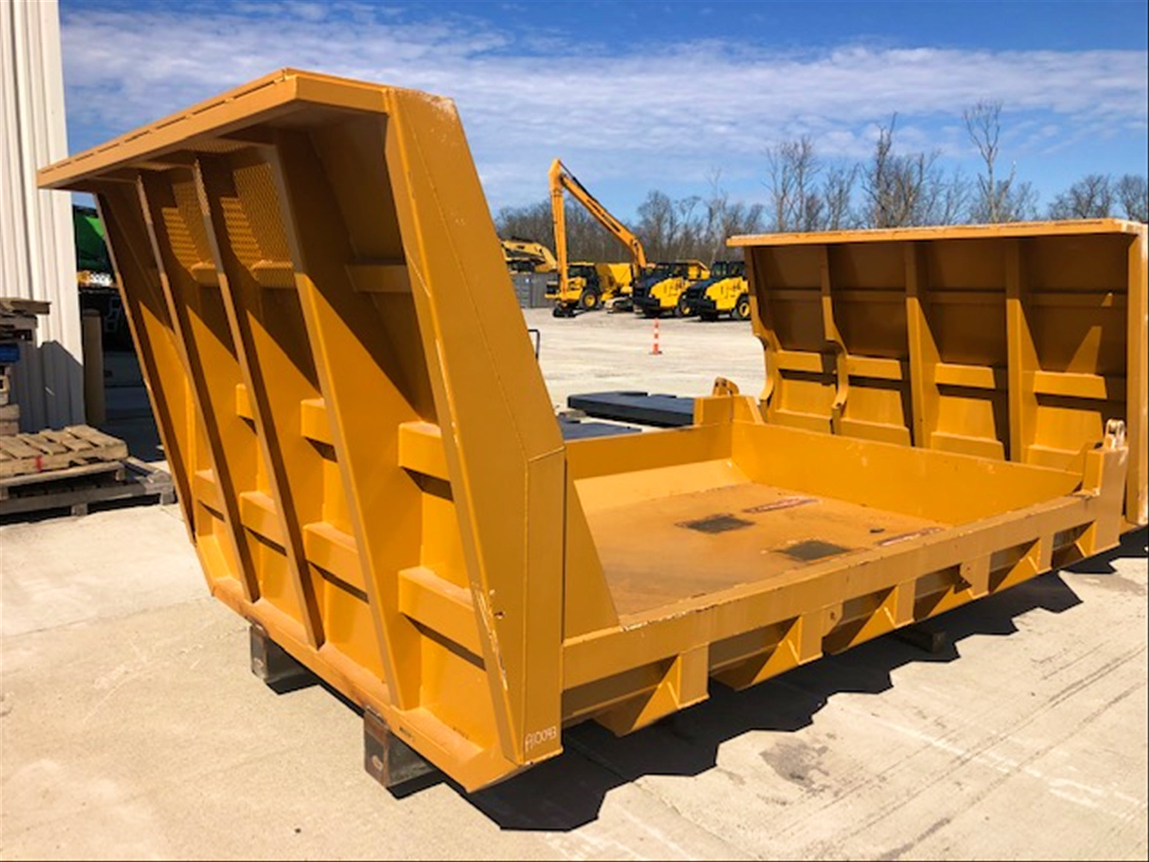 DUMP BED FOR (JAPANESE) MST 2200VD Photo 1 Thumbnail