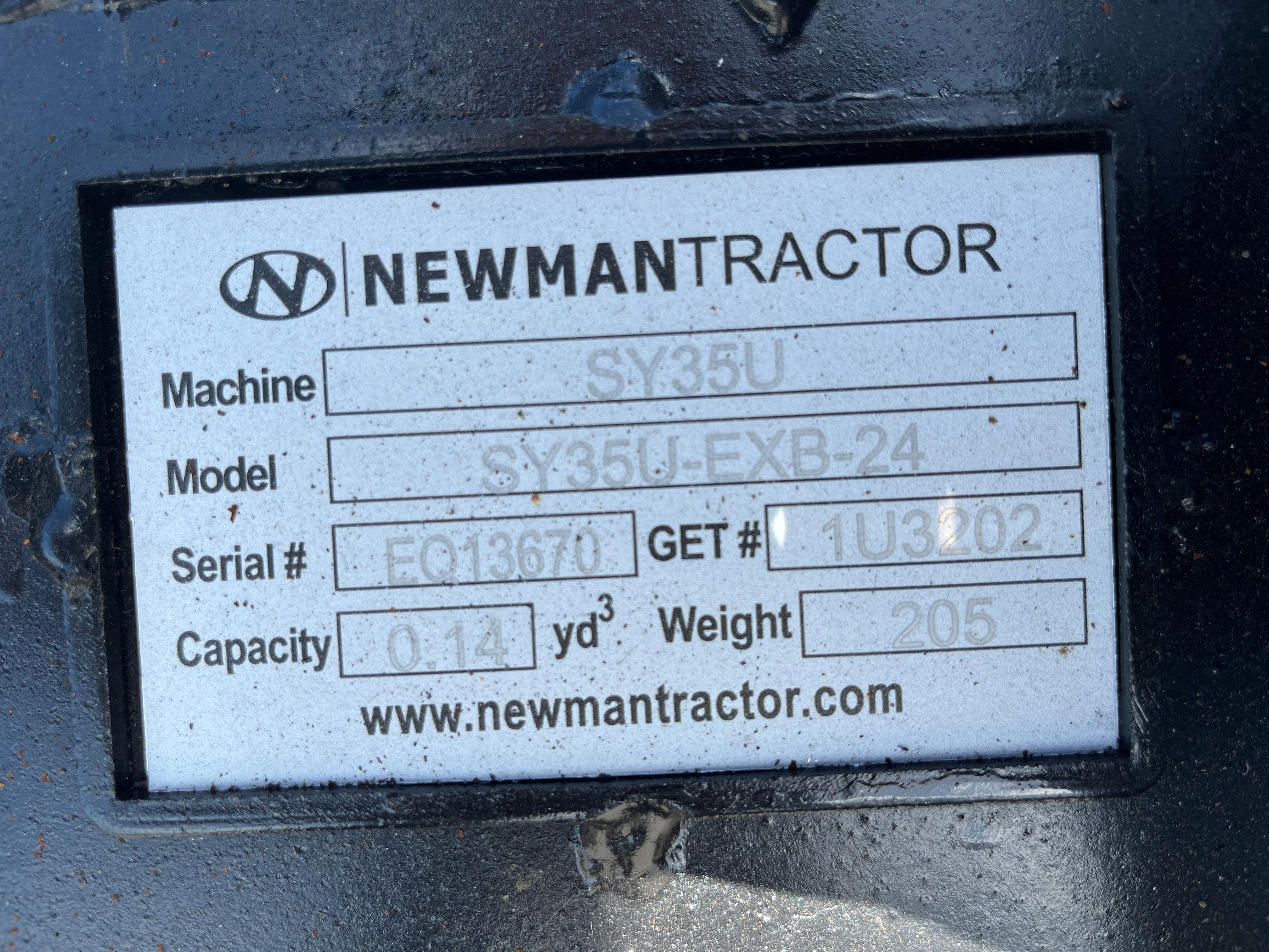 24" BUCKET FOR SY35U Photo 5 Thumbnail