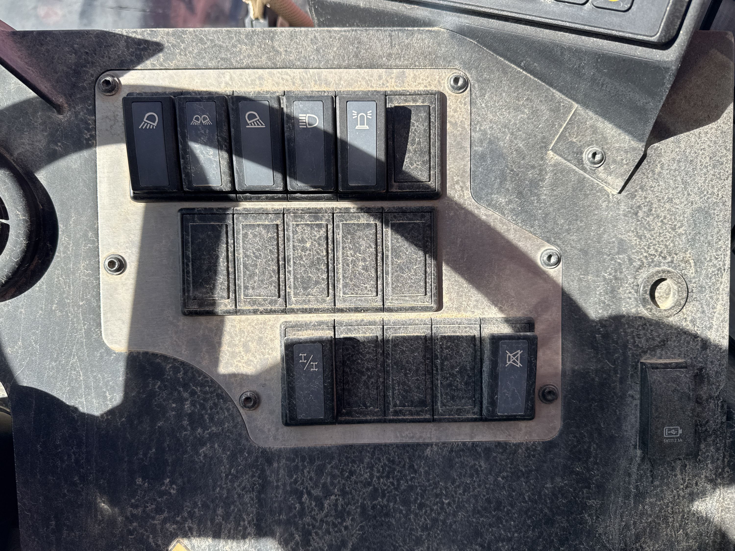 2021 SANY STH1056A-CAN Photo 12 Thumbnail