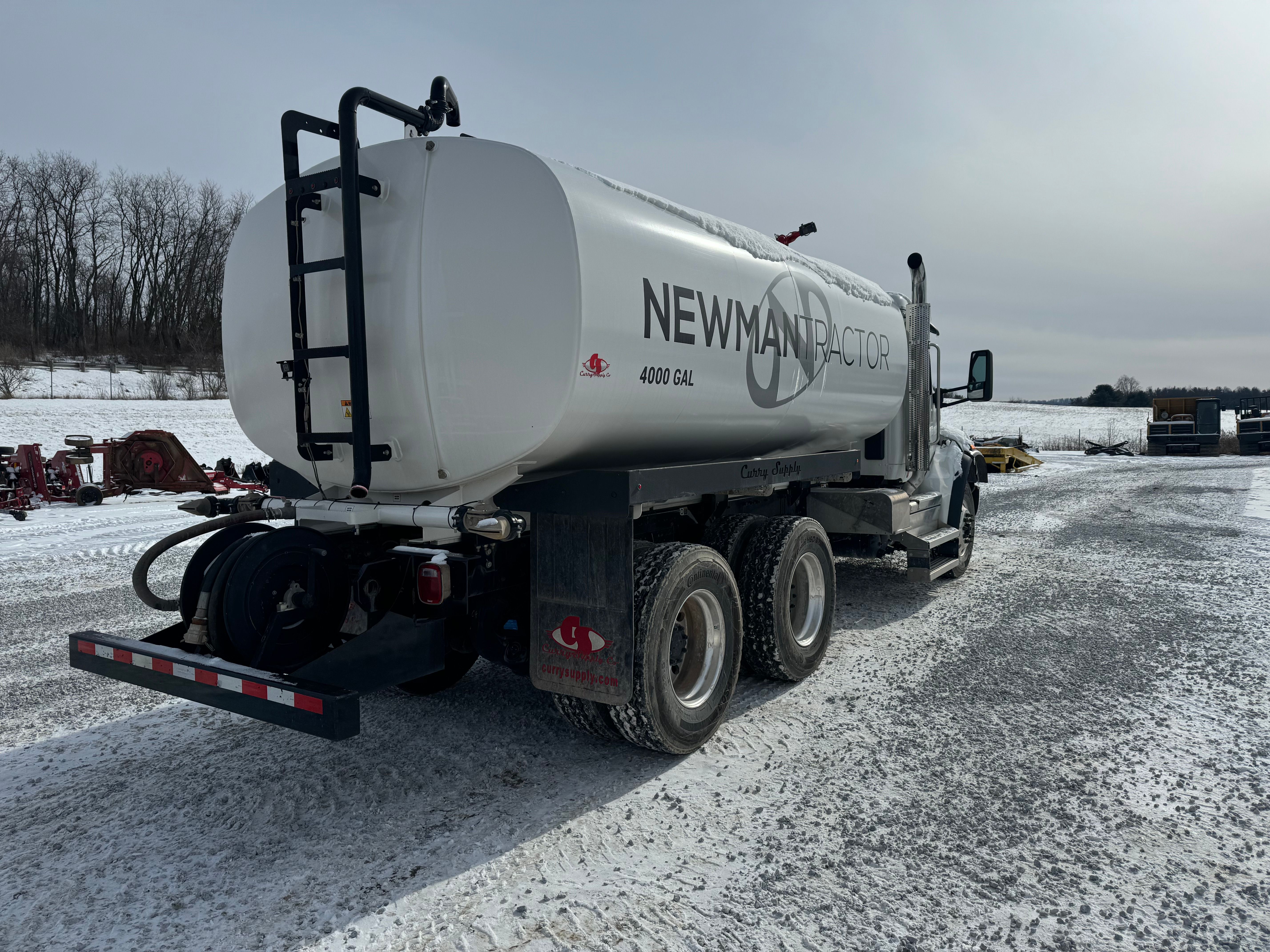 2025 PETERBILT 548 WATER Photo 3 Thumbnail