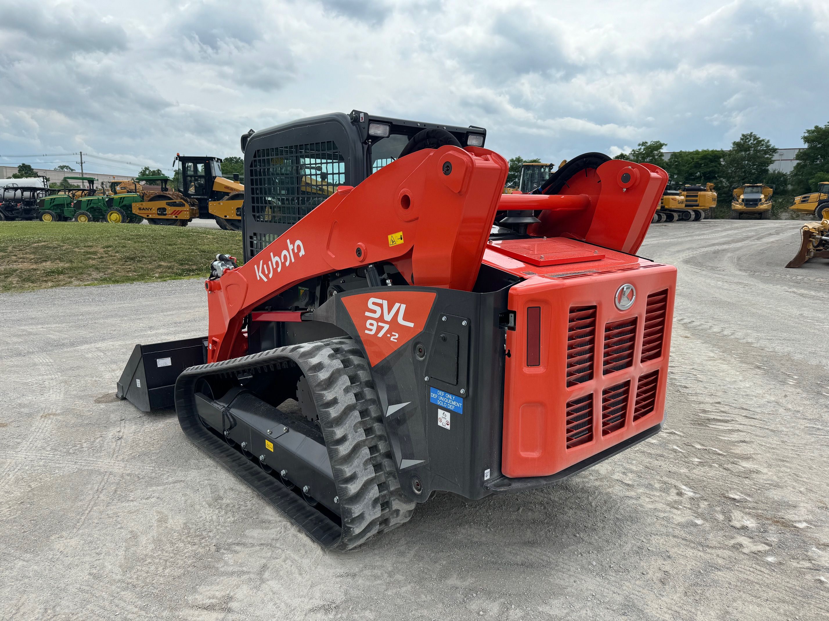 2024 KUBOTA SVL97-2HFC Photo 2 Thumbnail