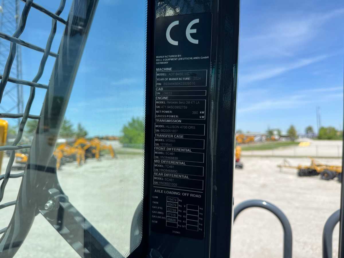 2025 BELL B45E Photo 1