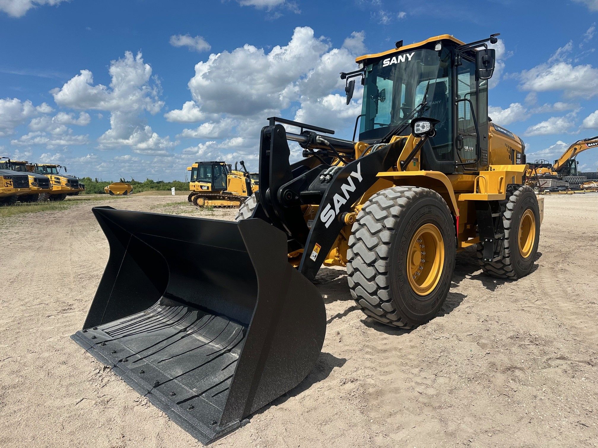 2025 SANY SW305K Photo 1 Thumbnail