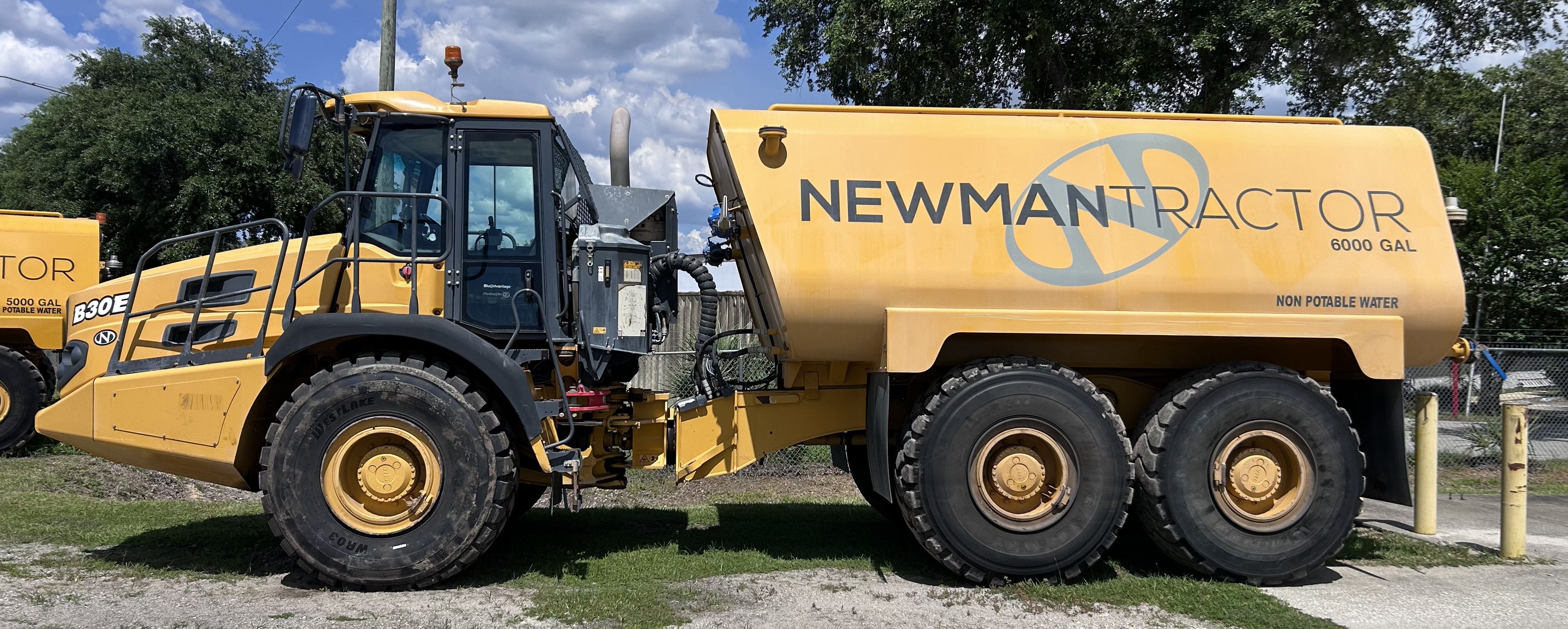 2021 BELL B30E Photo 2 Thumbnail