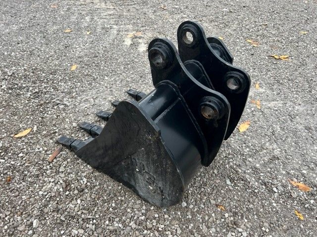 24" EXCAVATOR DIGGING BUCKET 45MM PIN Photo 4 Thumbnail