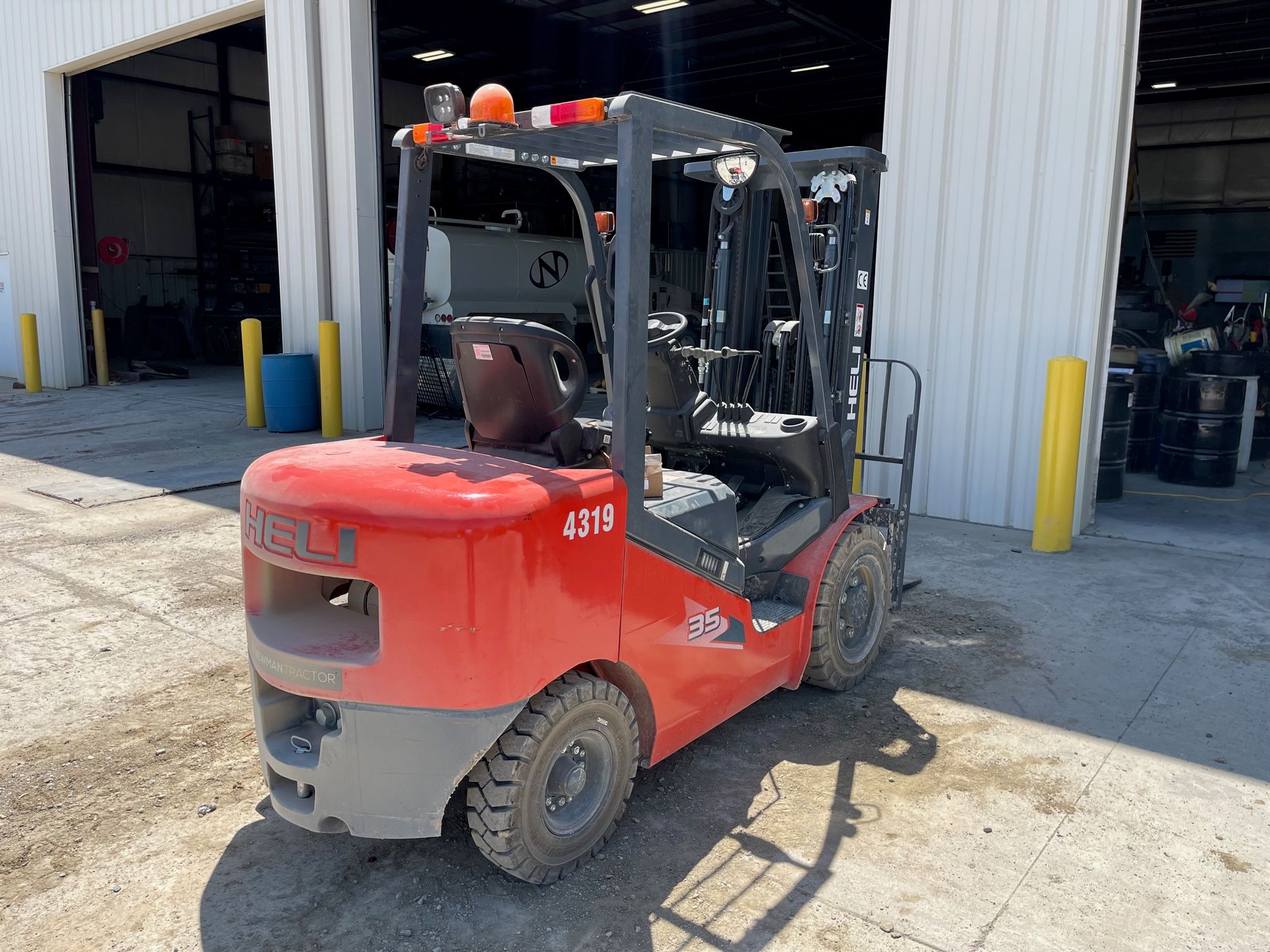 2022 HELI CPCD35KU Photo 3 Thumbnail