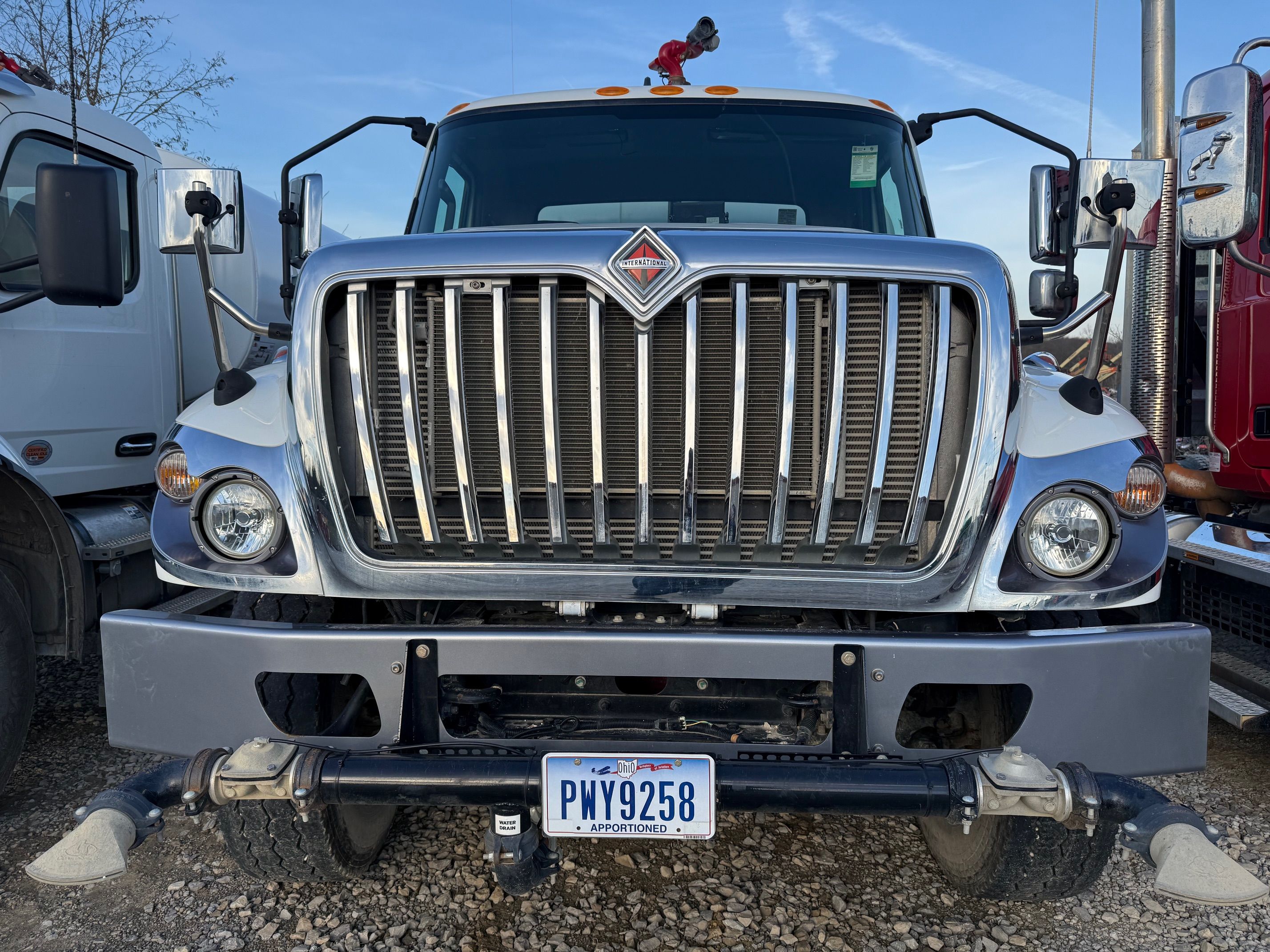 2024 INTERNATIONAL HV607 Photo 6 Thumbnail