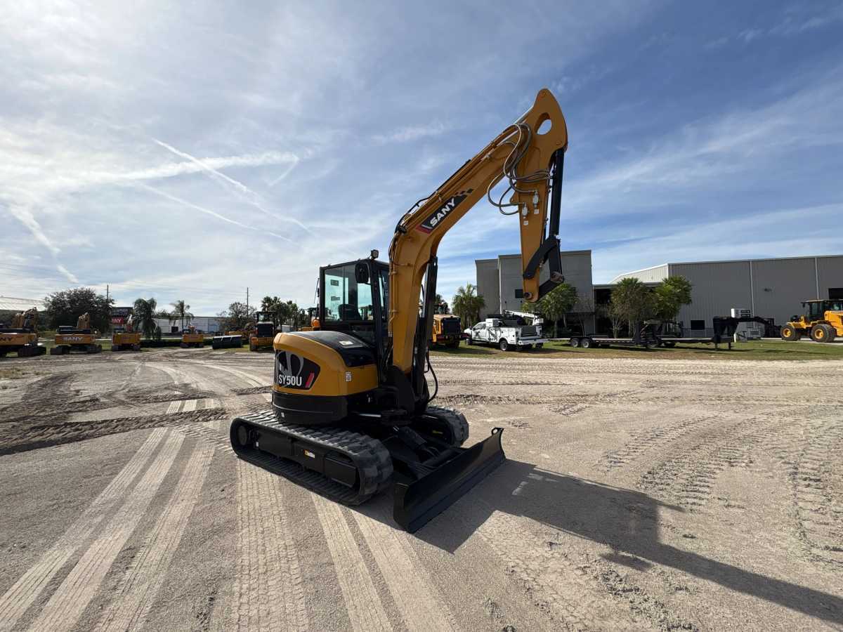 Equipment Photo - EQ14013