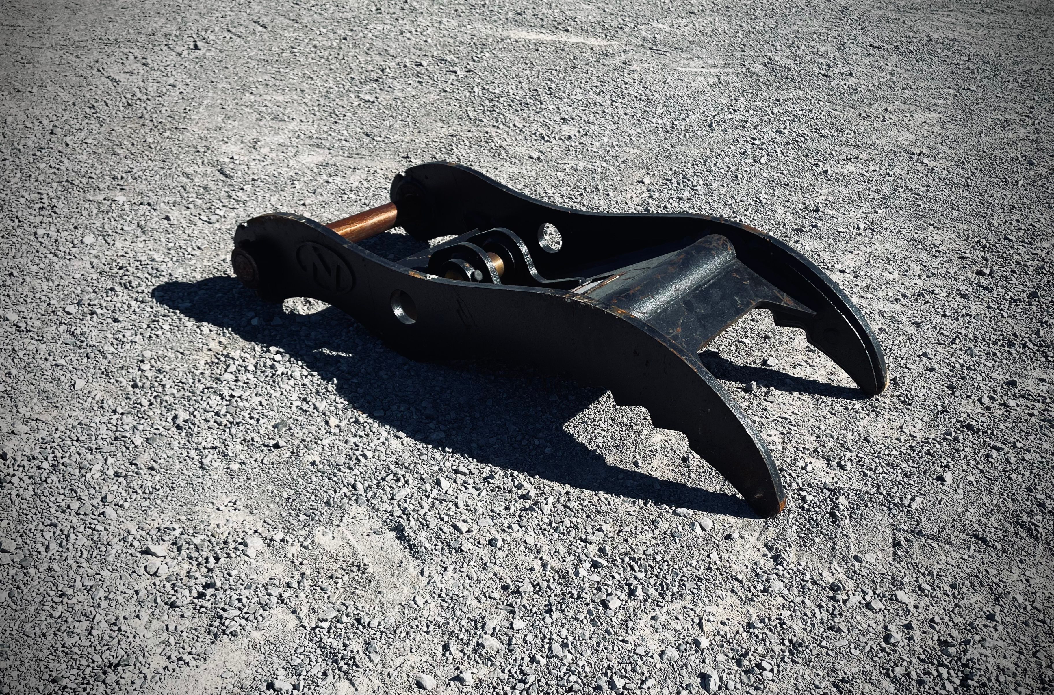 THUMB FOR SY80U (NO QUICK COUPLER) Photo 2 Thumbnail